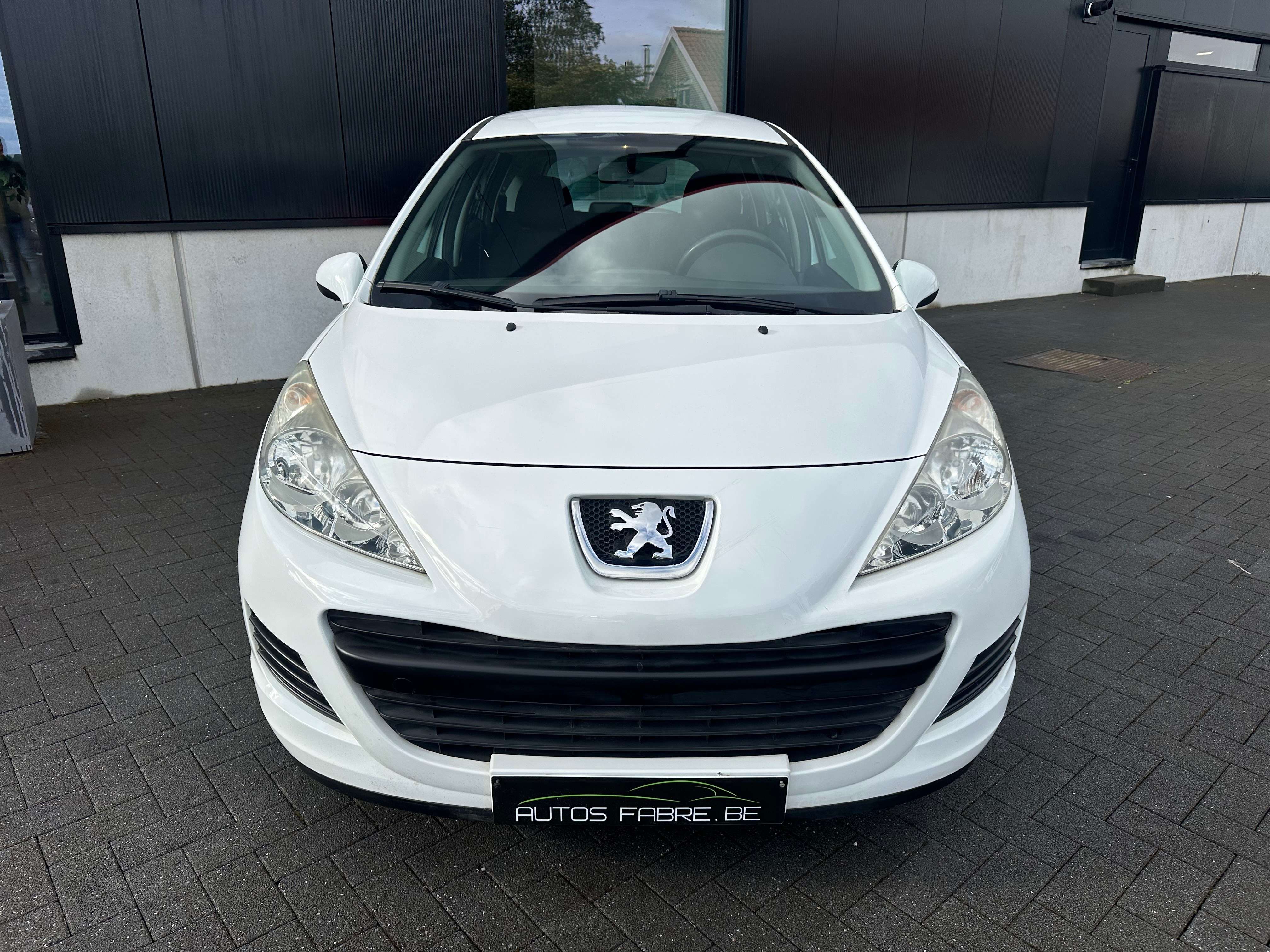 Peugeot 207 1.4i Trendy Break SW 1 er Prop 59000km !!!!