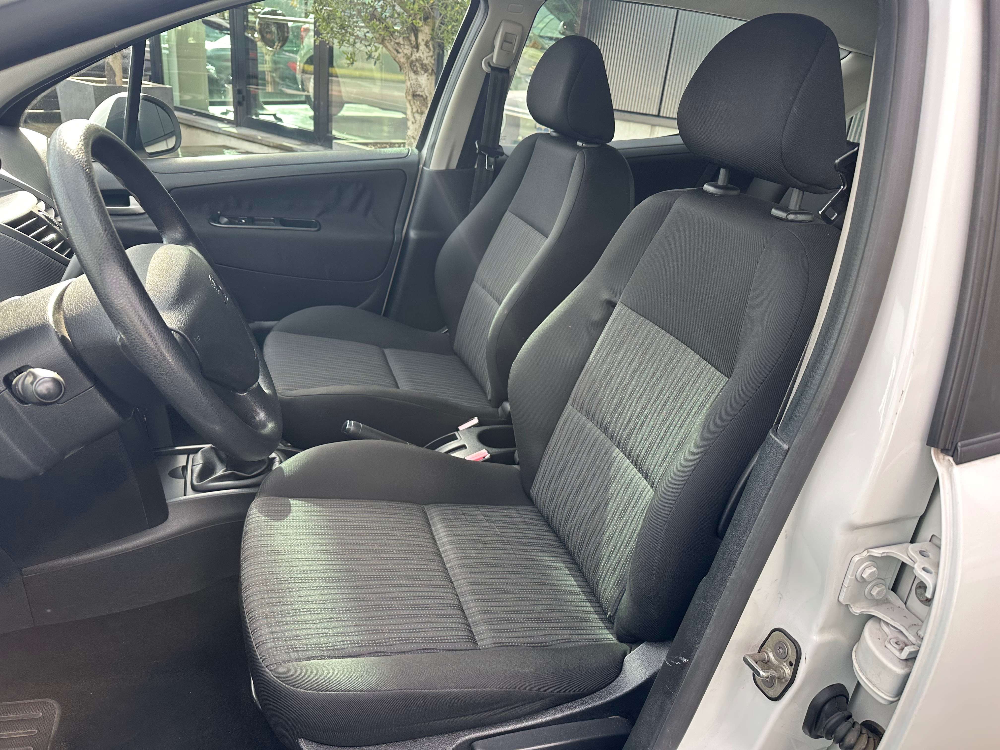Peugeot 207 1.4i Trendy Break SW 1 er Prop 59000km !!!!