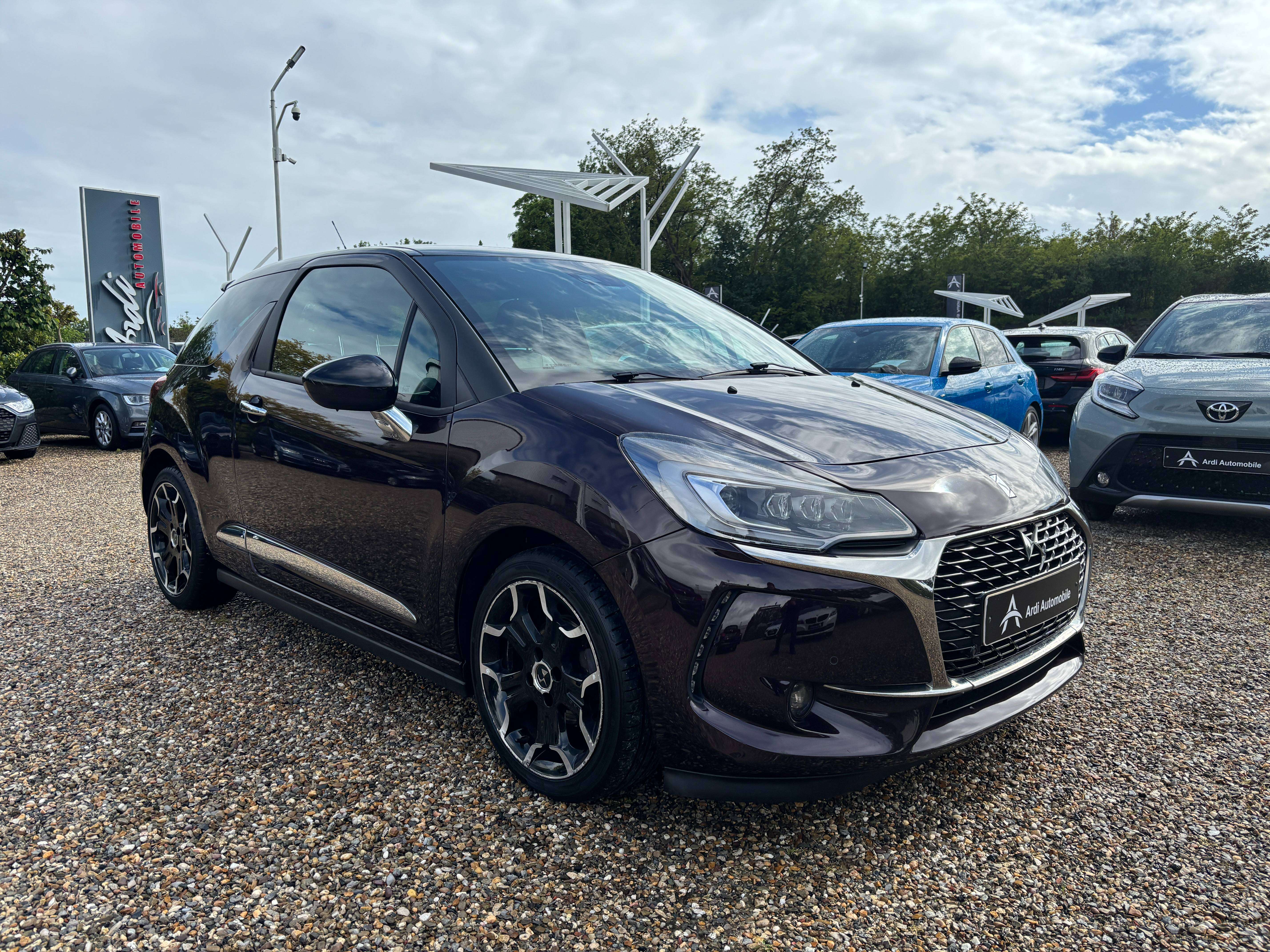 DS Automobiles DS 3 1.6 BlueHDi *SIEGE CHAUFF*FRONT ASSIST*CAMERA*GARANTIE*