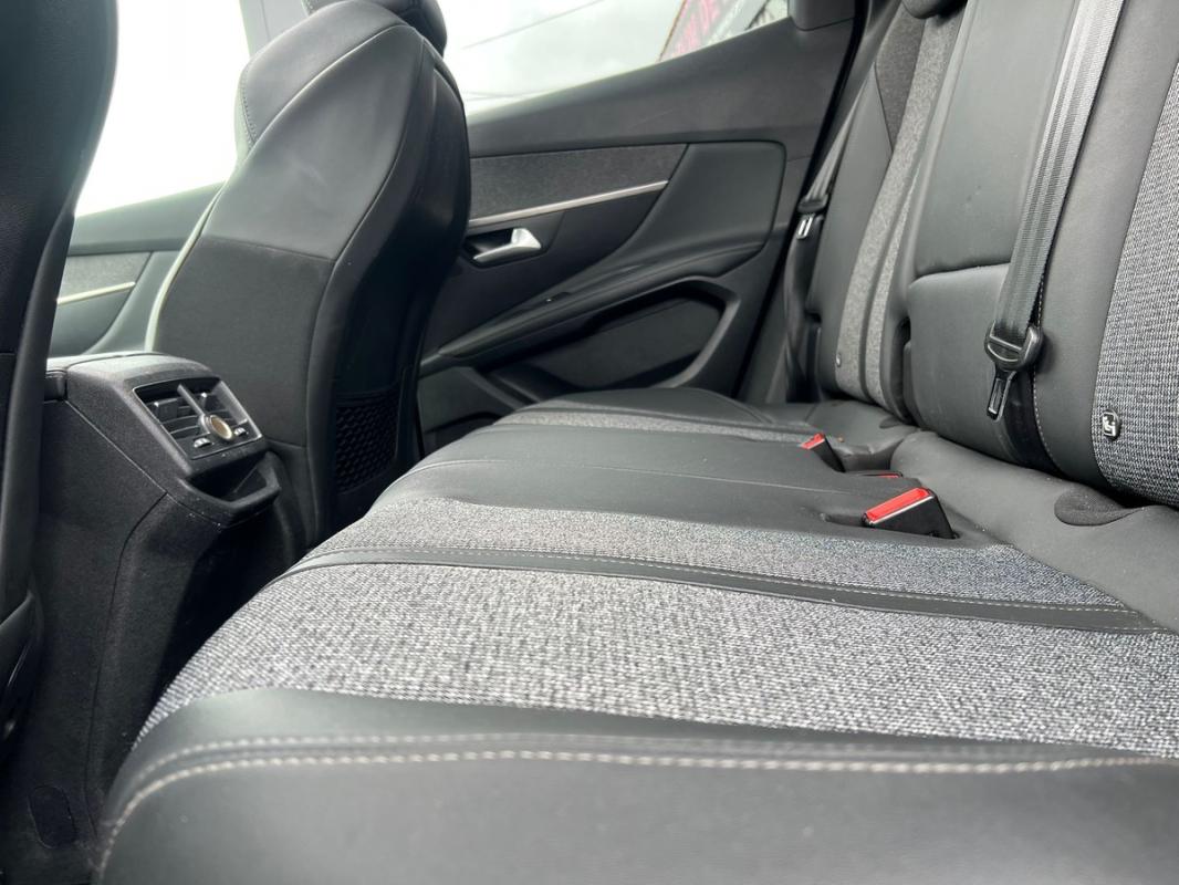 Peugeot 3008 II 1.2 L ESSENCE 130 CHV S&S Active Business EAT8 TVA RÉCUPÉRABLE BELLE OK