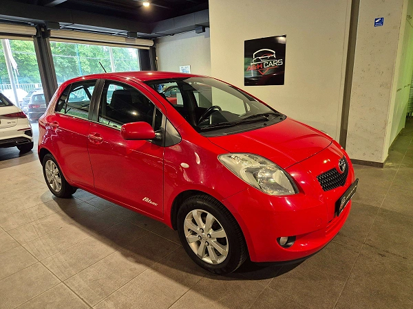 Toyota Yaris Yaris 1.3i VVT-i 16v by Sparco