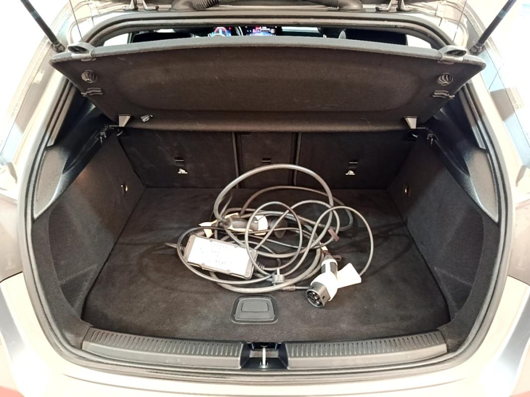 Mercedes-Benz Classe A Compact IV 250 e Business Line 8G-DCT
