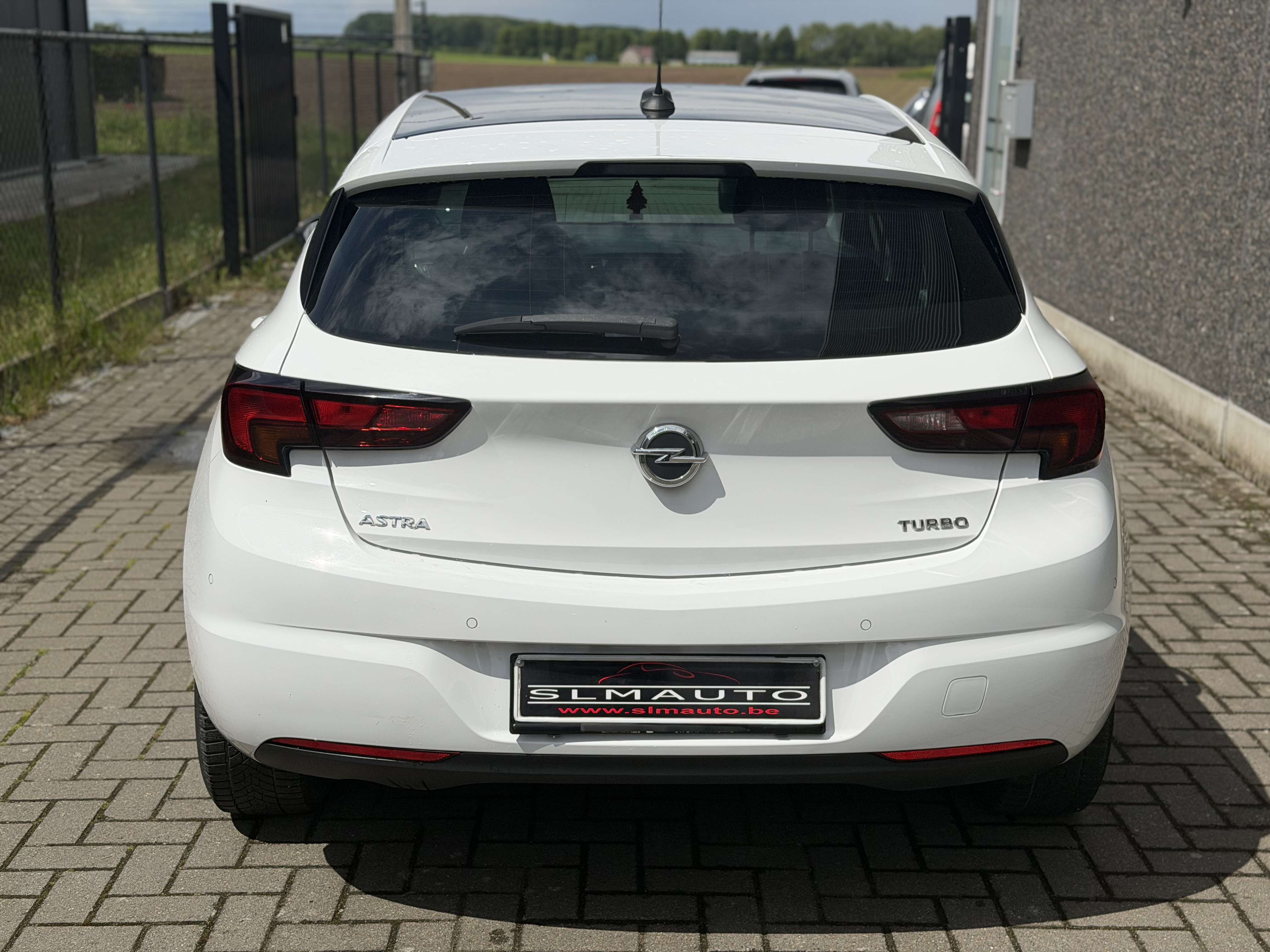 Opel Astra 1.4 Turbo 125 ch Black Edition