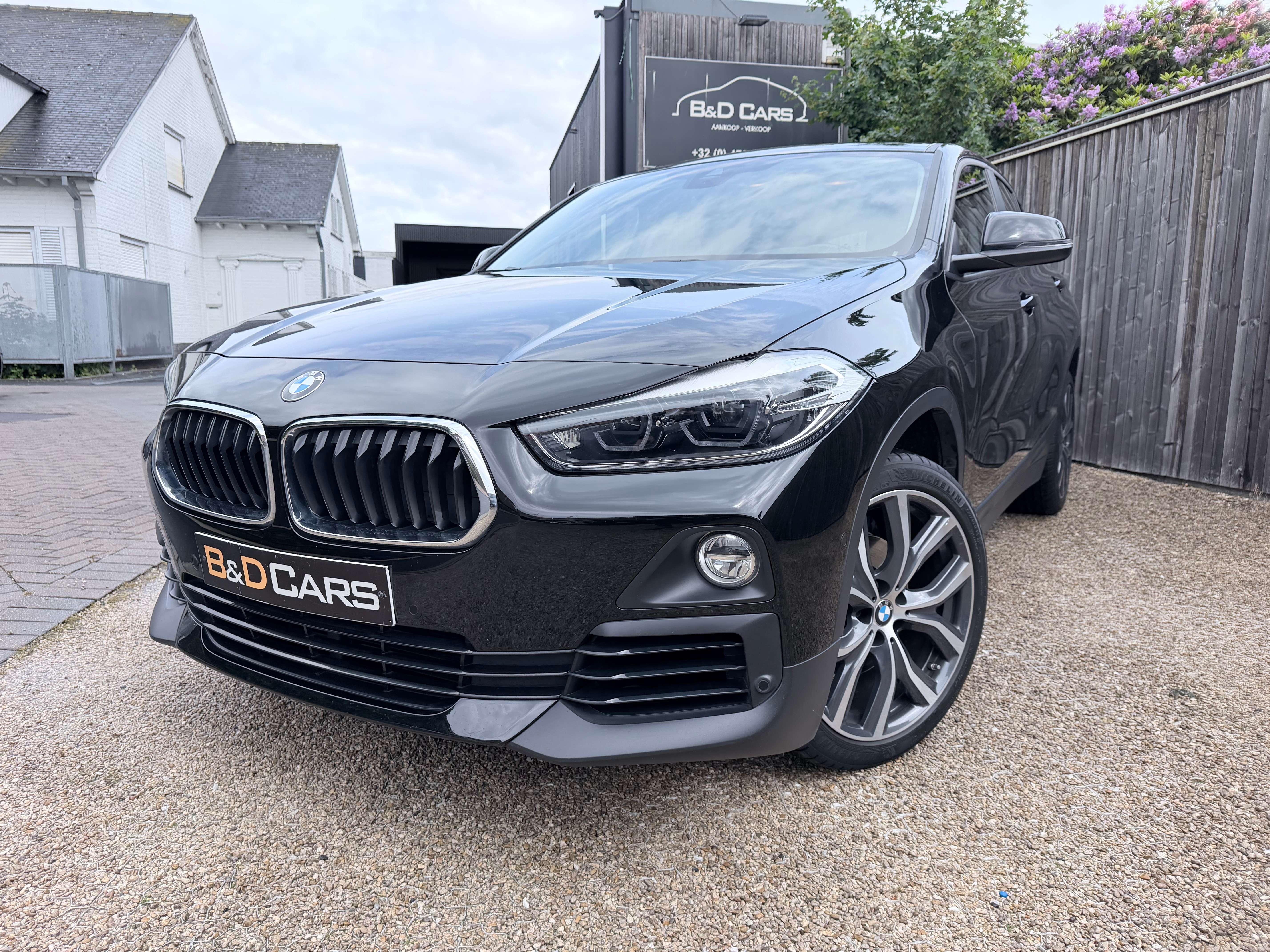 BMW X2 X2 1.5iA sDrive18 FULL-LED/19"/ZETELVERW./CRUISE/PARK-ASSIST/TREKHAAK