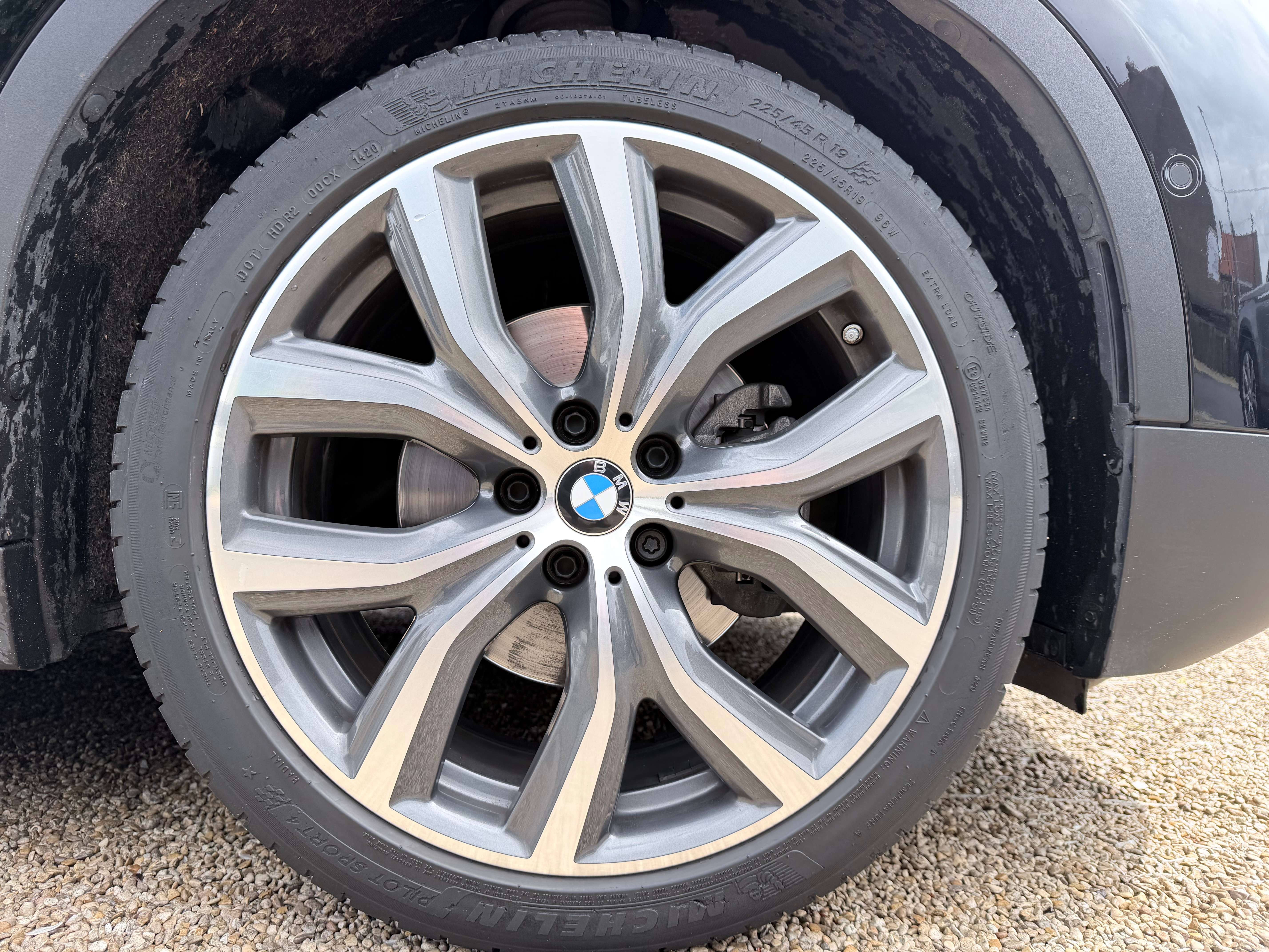 BMW X2 X2 1.5iA sDrive18 FULL-LED/19"/ZETELVERW./CRUISE/PARK-ASSIST/TREKHAAK