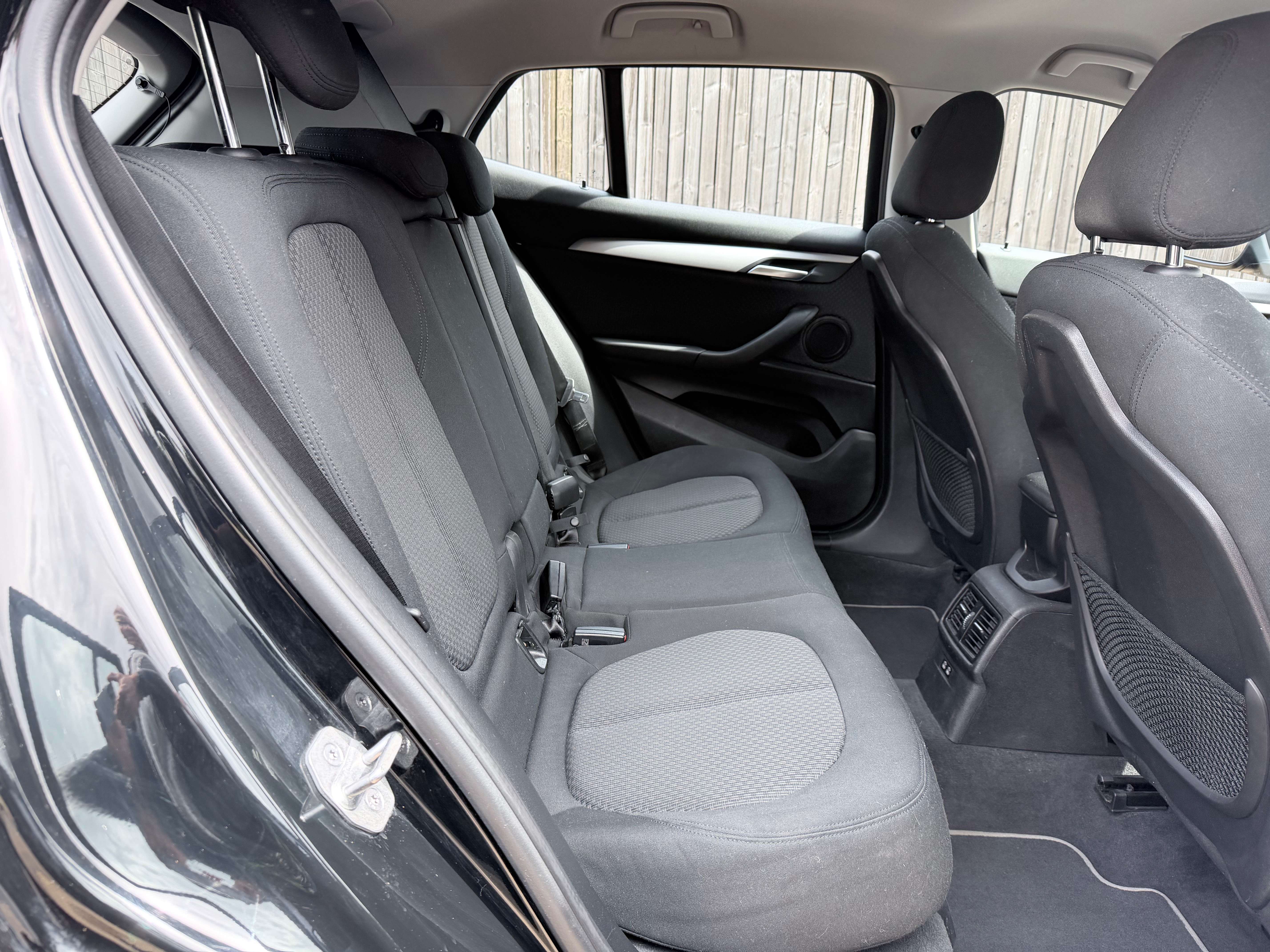 BMW X2 X2 1.5iA sDrive18 FULL-LED/19"/ZETELVERW./CRUISE/PARK-ASSIST/TREKHAAK