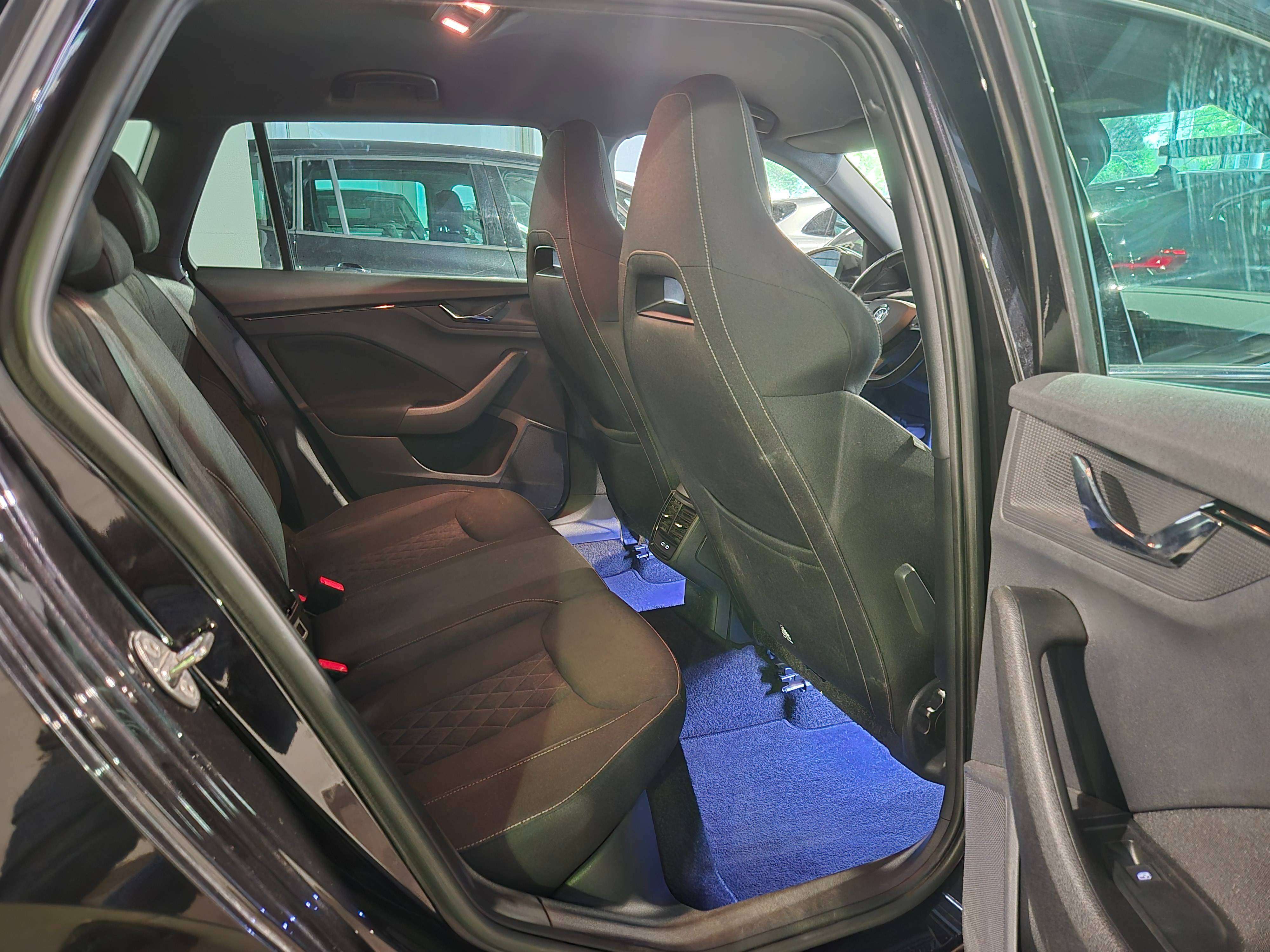 Skoda Kamiq Kamiq  1.0 TGI Ambition