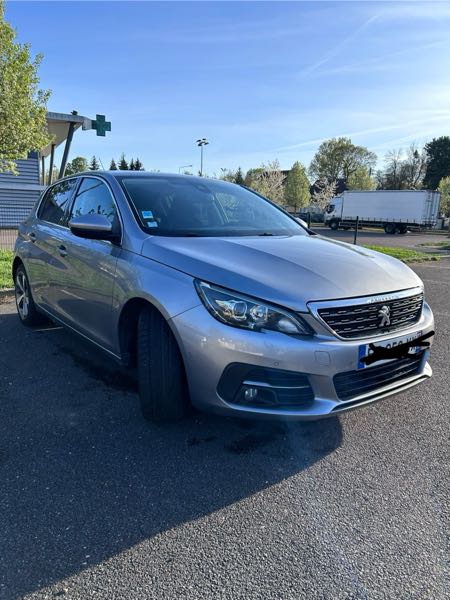 Peugeot 308 III 1.2 PURETECH 130 S&amp;S ALLURE EAT8