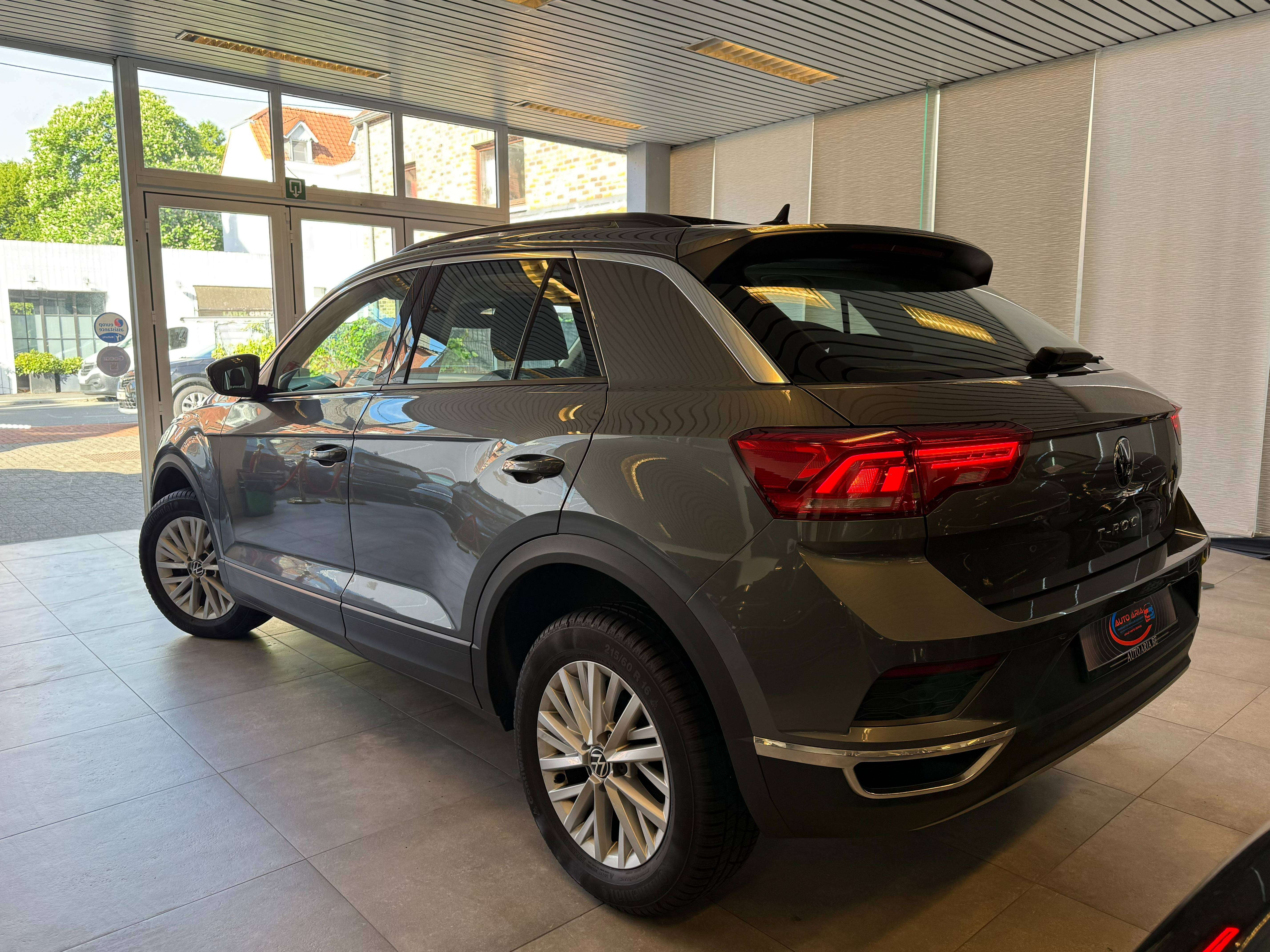 Volkswagen T-Roc T-Roc 1.0 TSI OPF*CAMERA*TOIT*GARANTIE 12M
