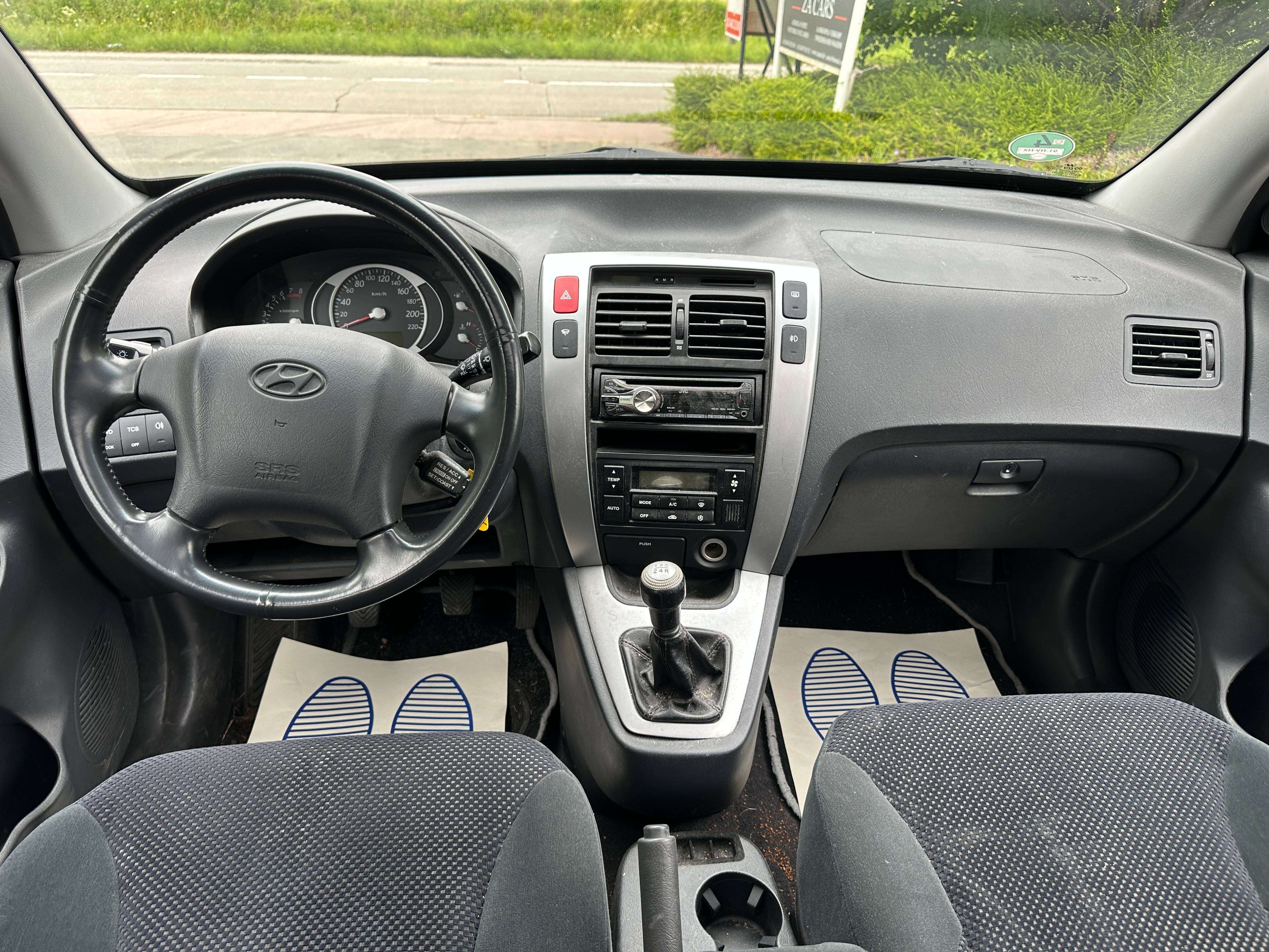 Hyundai TUCSON 2.0i 16v 4WD Comfort