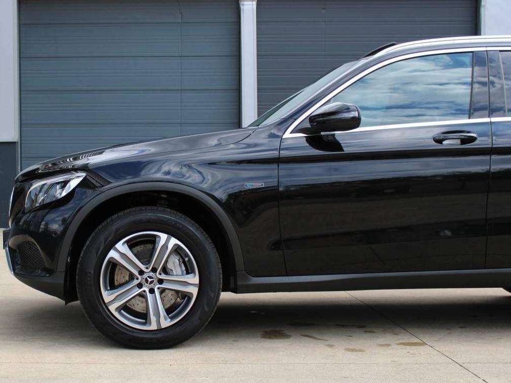 Mercedes-Benz GLC 350 e 4-Matic PHEV/PANO/LED/CRUISE