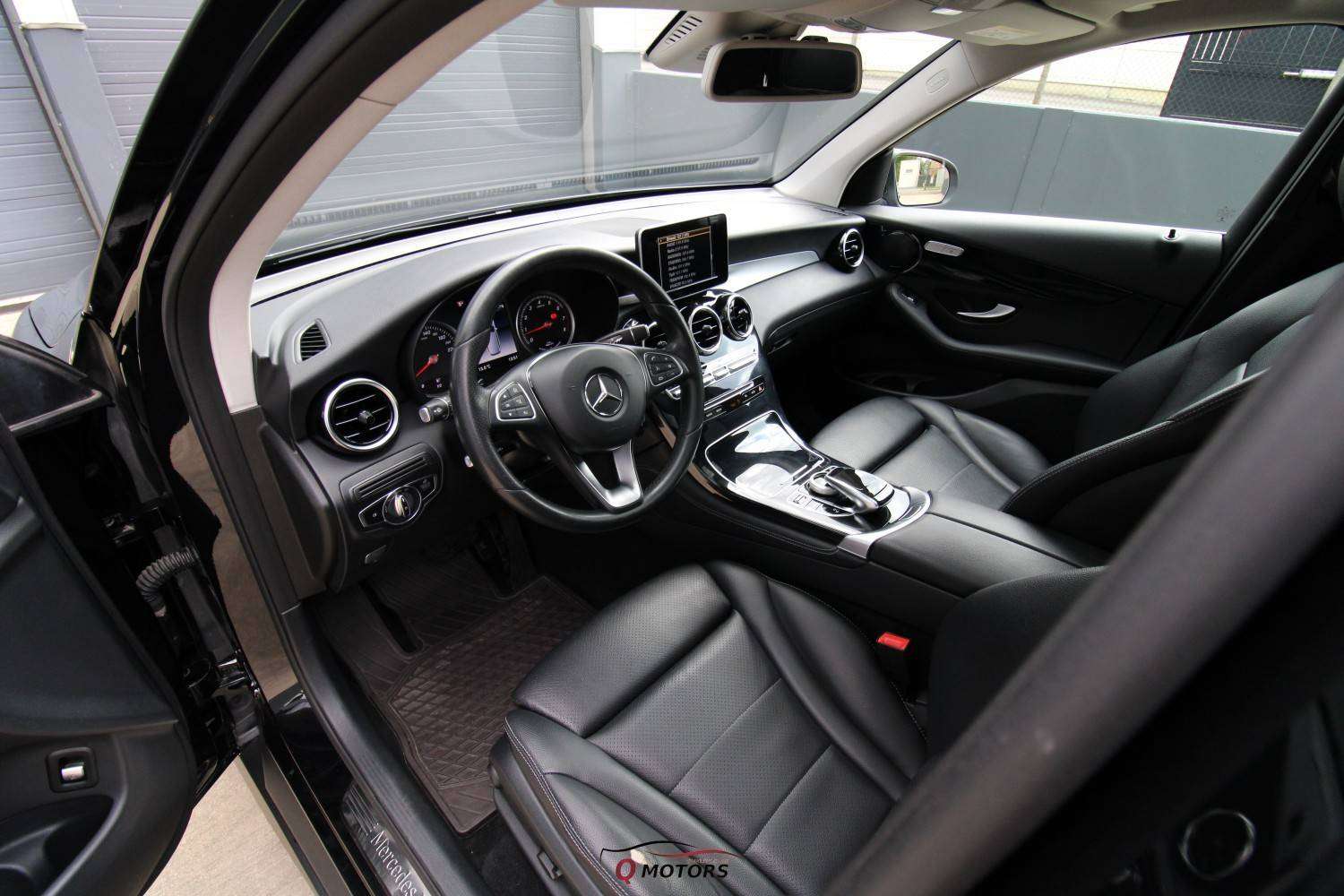 Mercedes-Benz GLC 350 e 4-Matic PHEV/PANO/LED/CRUISE