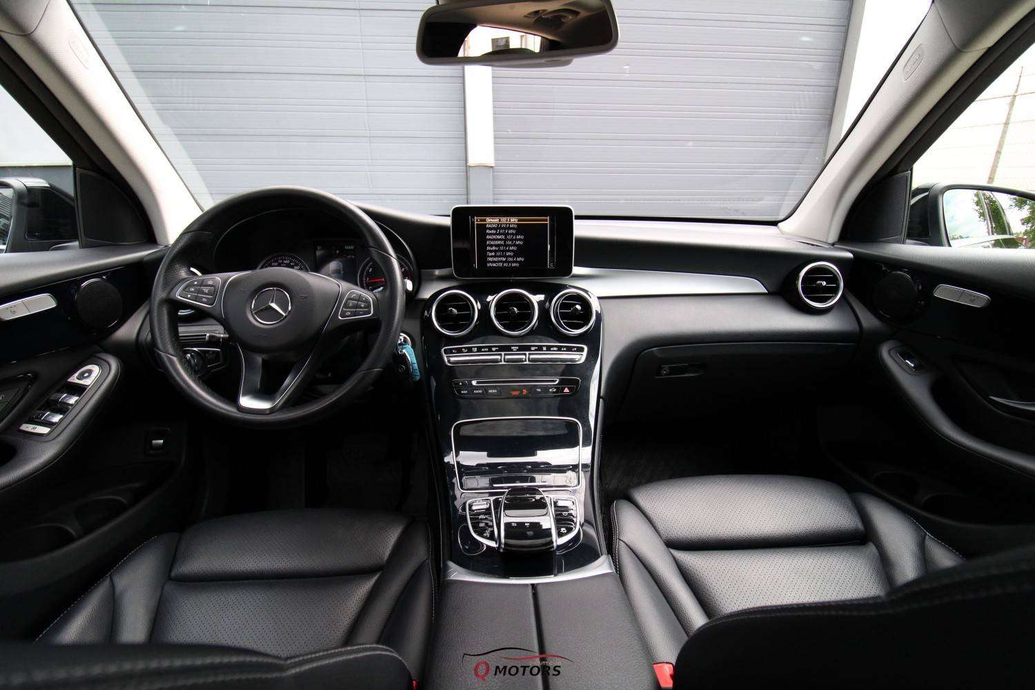 Mercedes-Benz GLC 350 e 4-Matic PHEV/PANO/LED/CRUISE