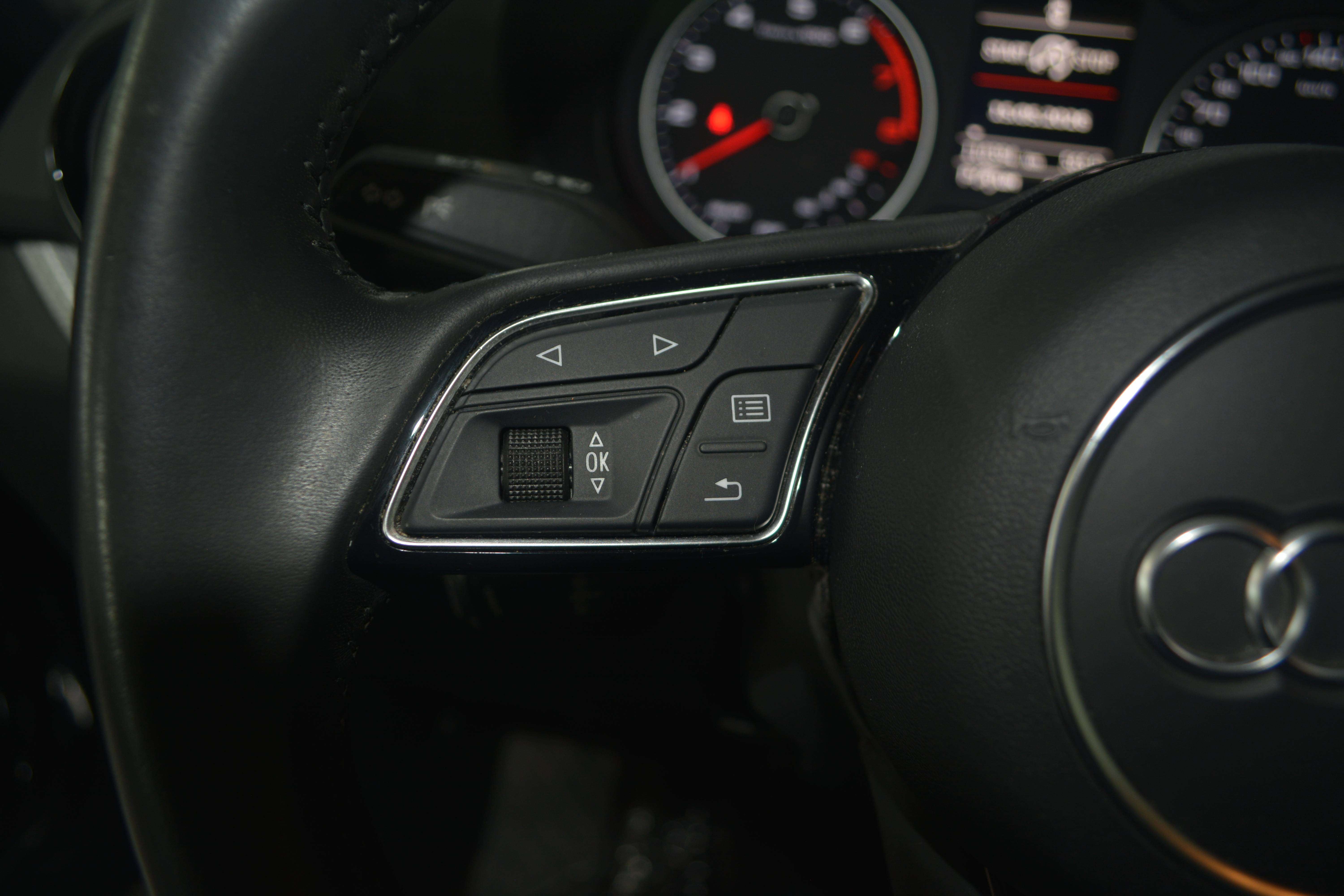 Audi Q2 Q2 1.4 TFSI c.o.d S tronic AUTOMAAT / NAVI