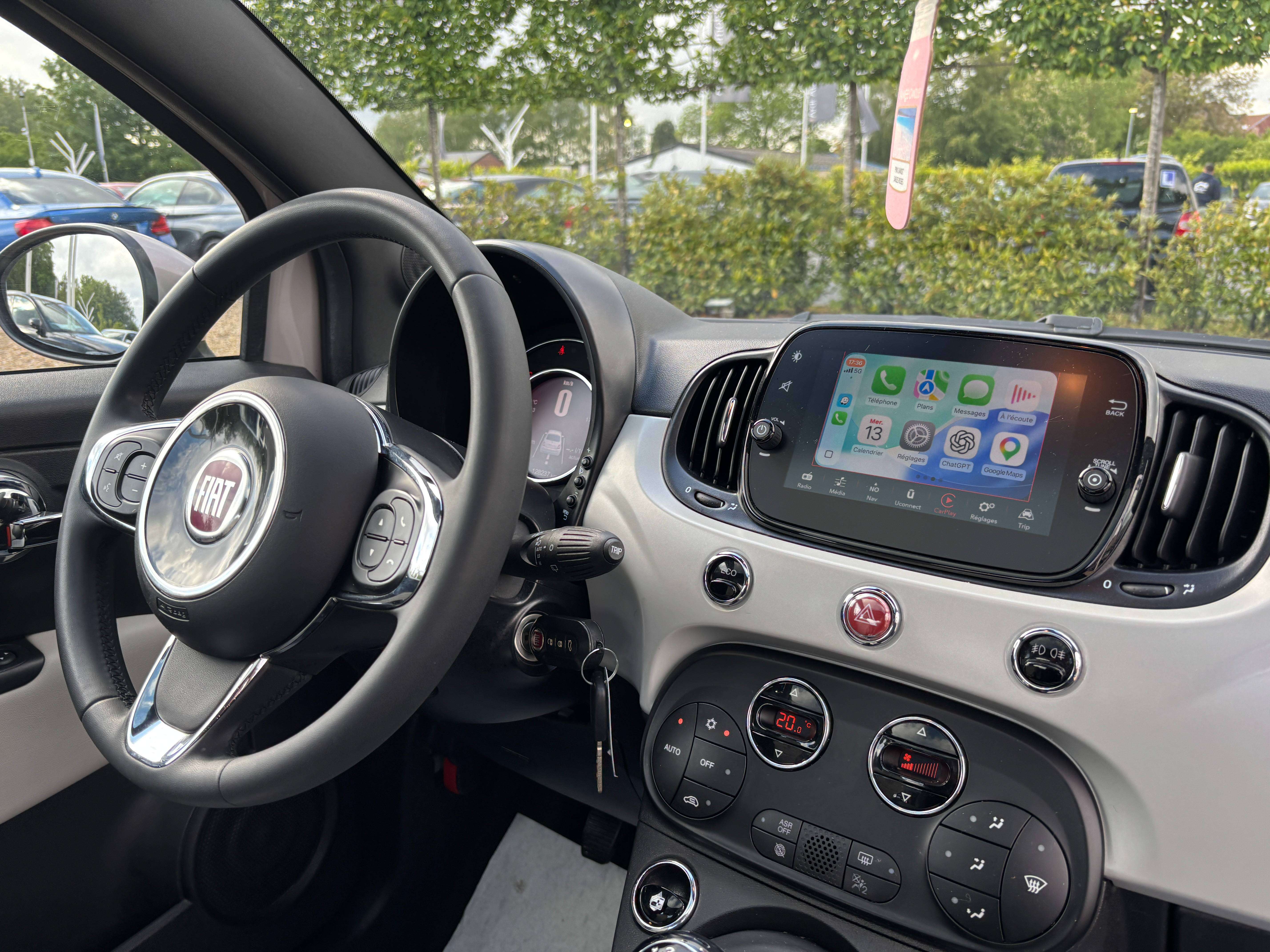 Fiat 500 0.9i *CARPLAY*TOIT PANO*CRUISE CONTROL*CAPTEUR*GARANTIE*
