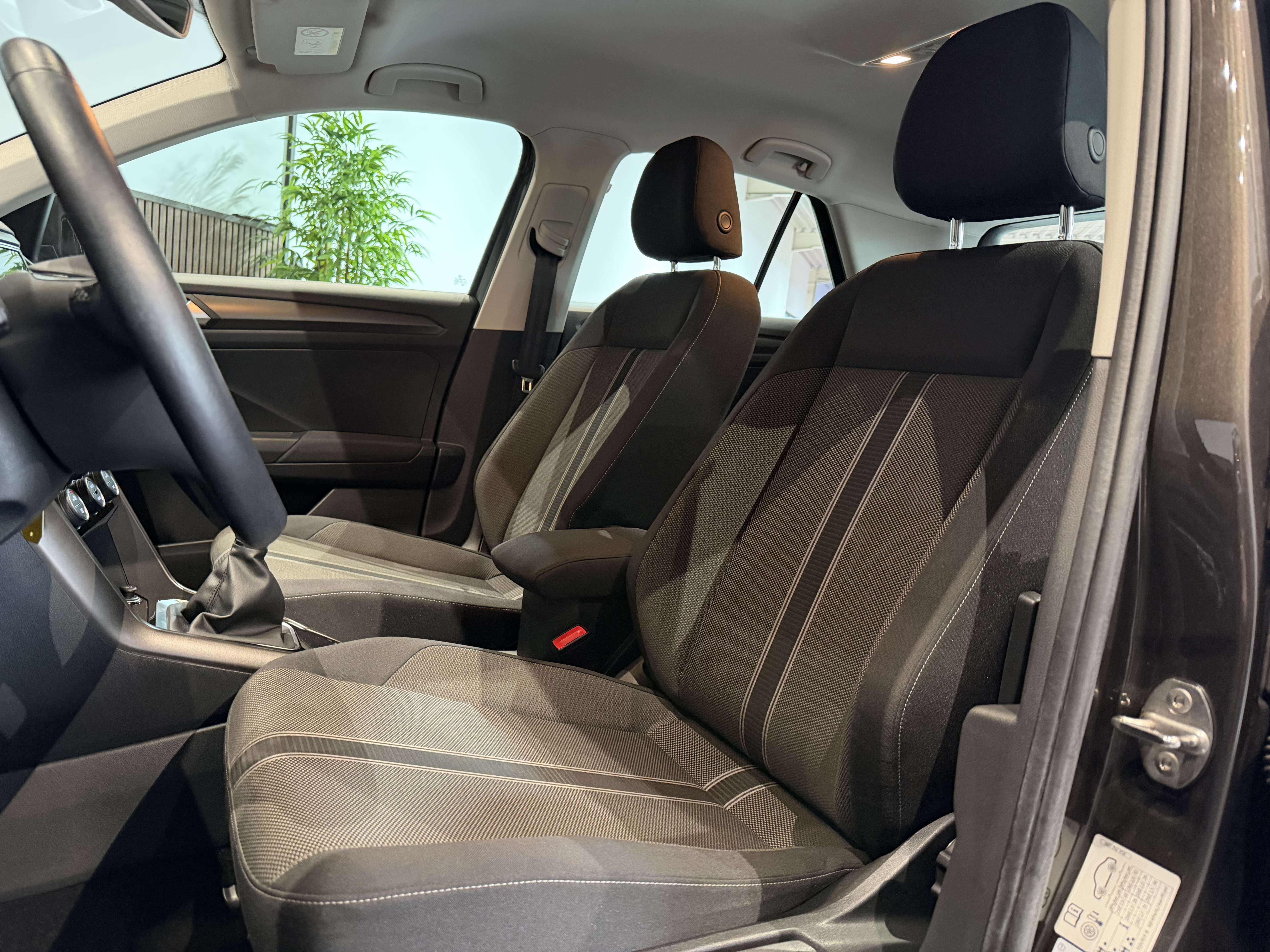 Volkswagen T-Roc 1.0 TSI - GARANTIE 12MOIS - 1ERPRO
