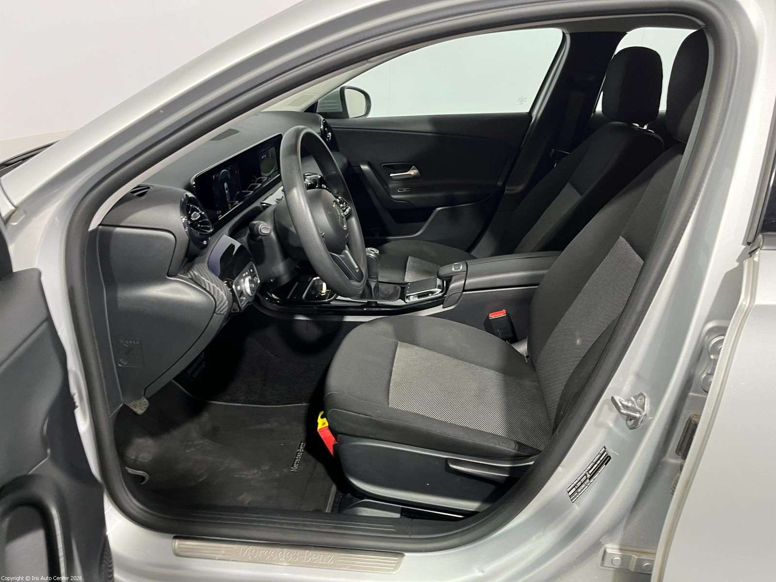 Mercedes-Benz A 160 NETTO: 13.628€ | CAMERA | CRUISE | NAVI.