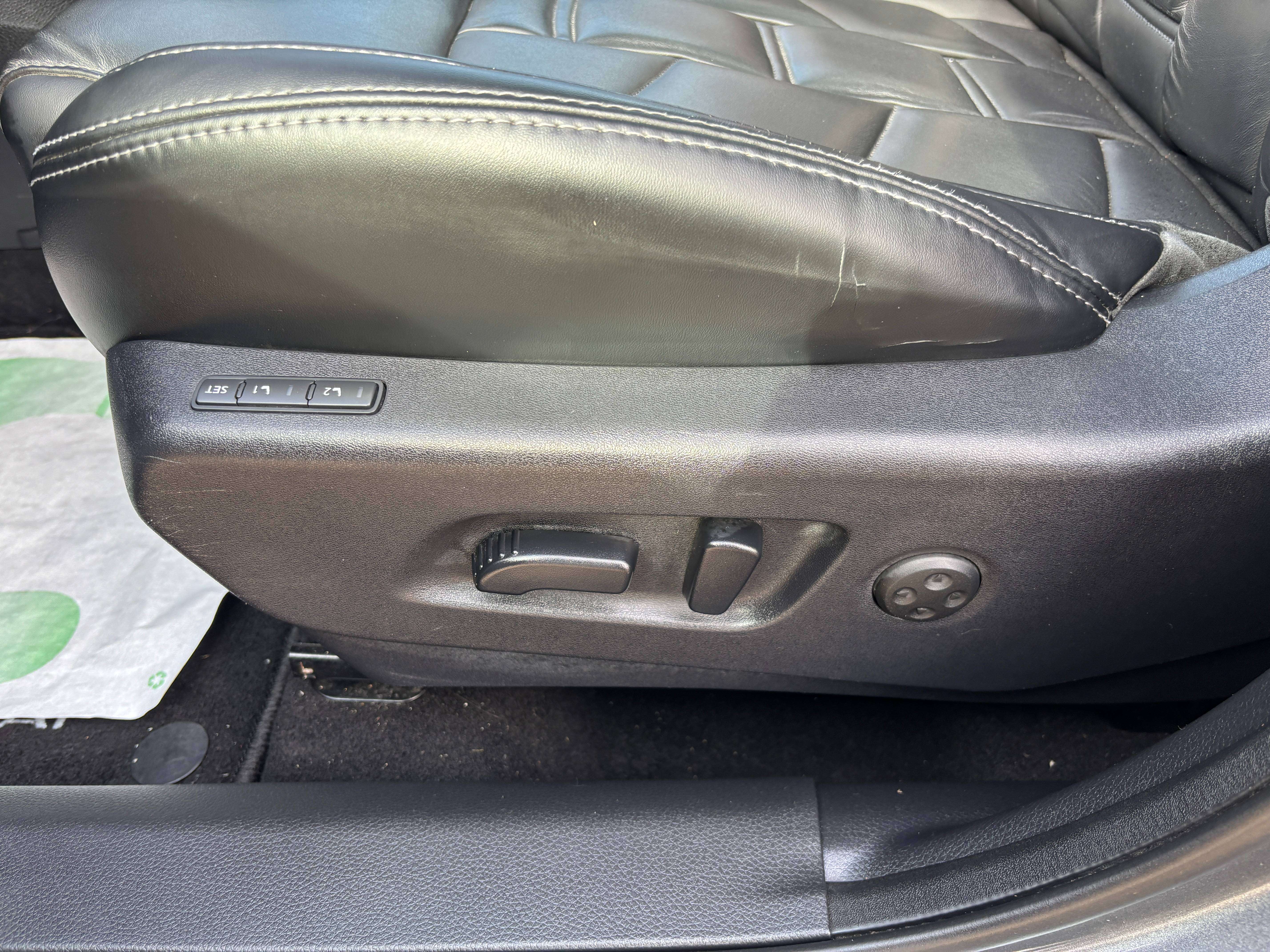 Nissan Qashqai 1.2 DIG-T *SIEGE CHAUFF*TOIT PANO*CAMERA 360*BOSE*GARANTIE*