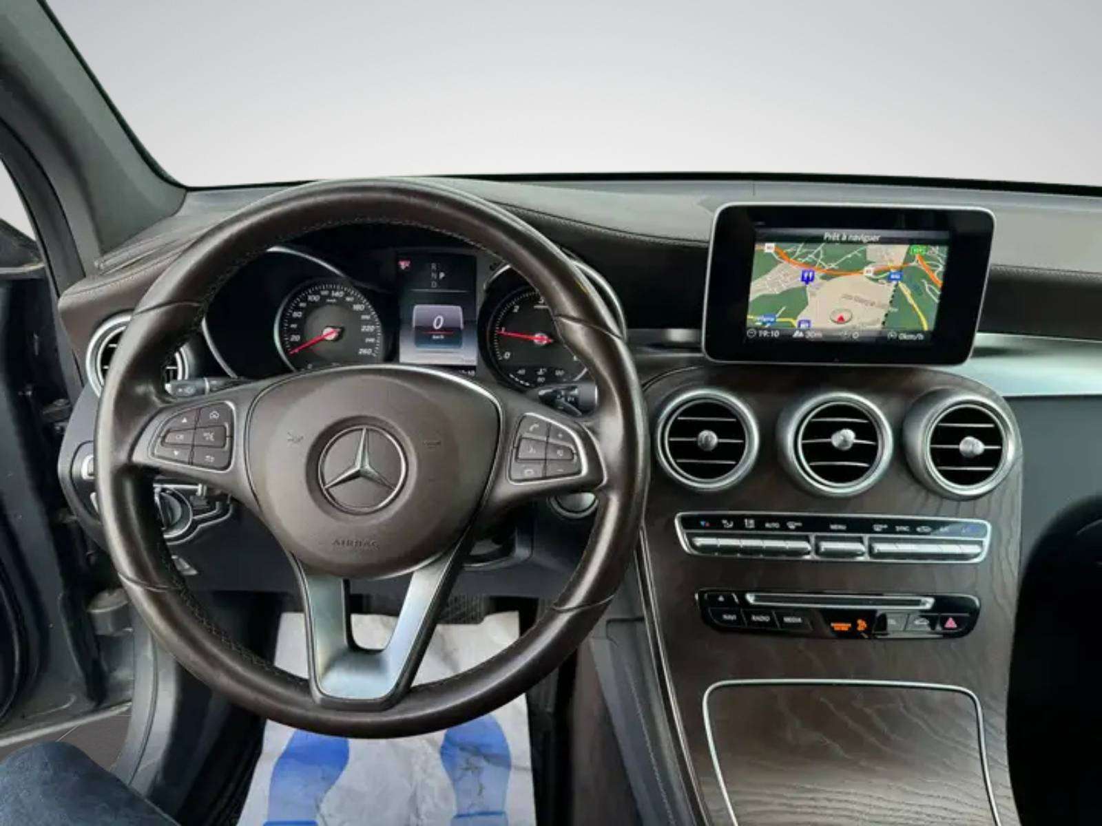 Mercedes-Benz GLC 220 d 4-Matic / CUIR GPS CAMERA. / GARANTIE 12M