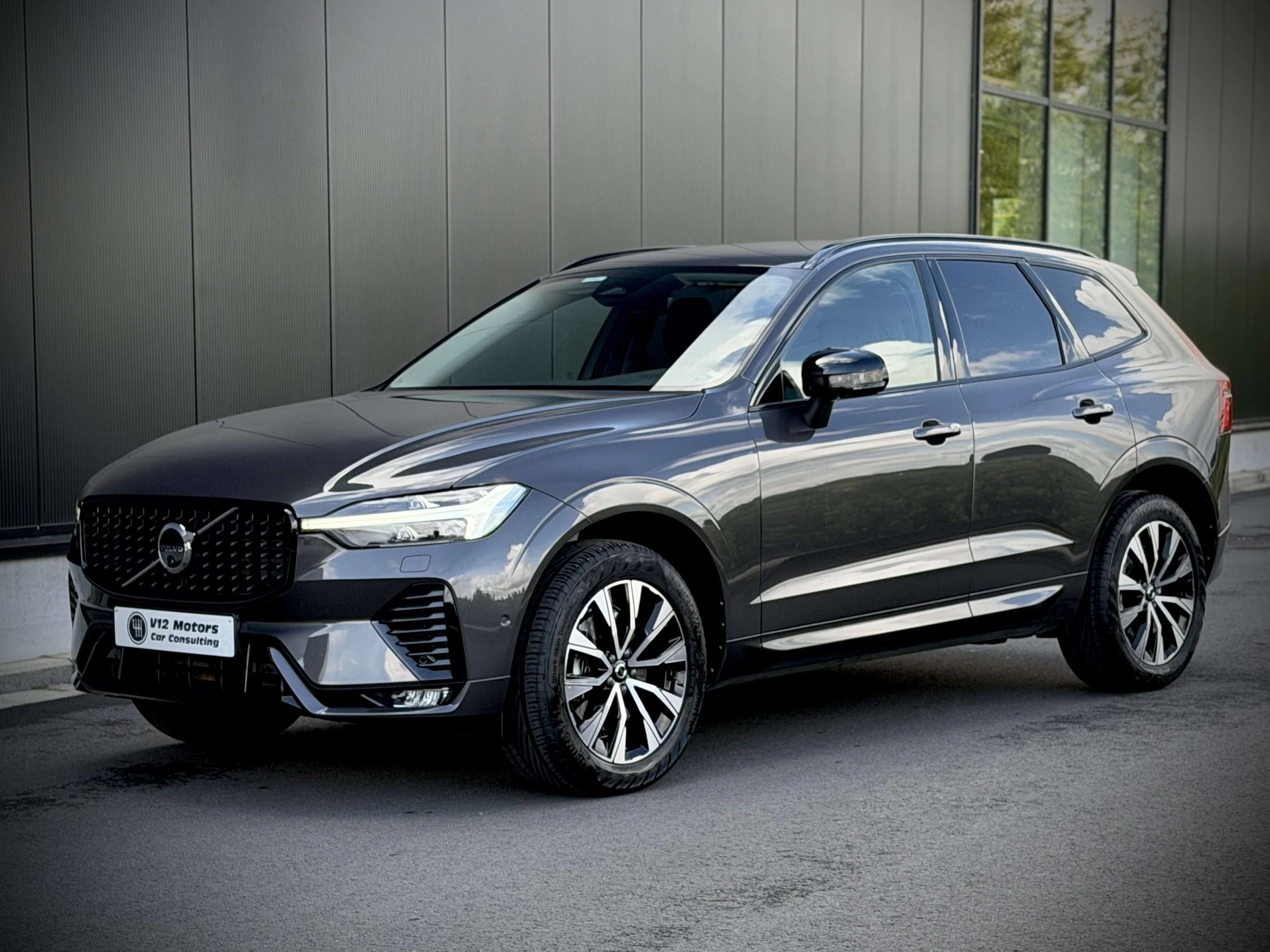 Volvo XC60 XC60 2.0 B4 MHEV  Ultimate Dark