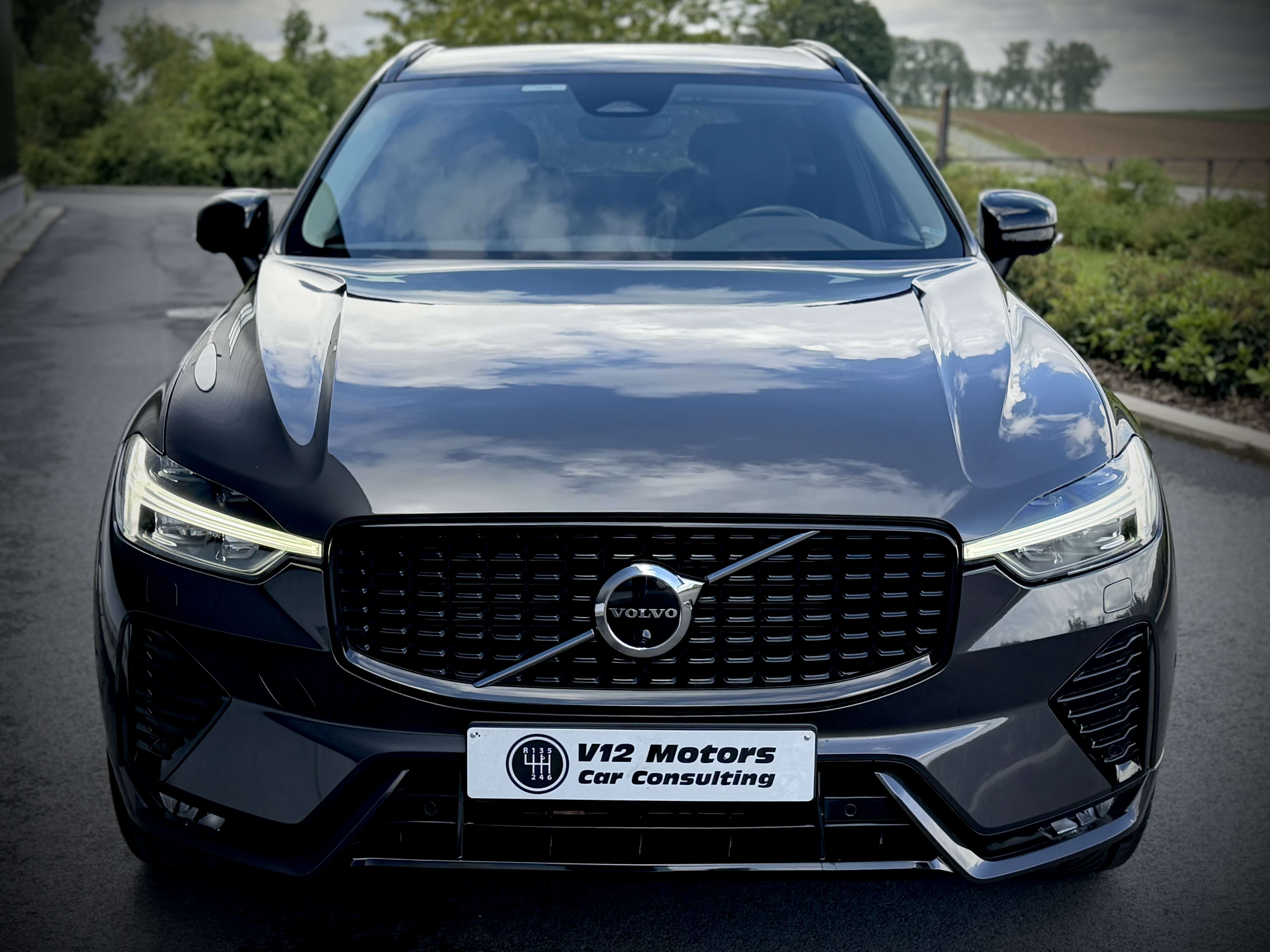 Volvo XC60 XC60 2.0 B4 MHEV  Ultimate Dark