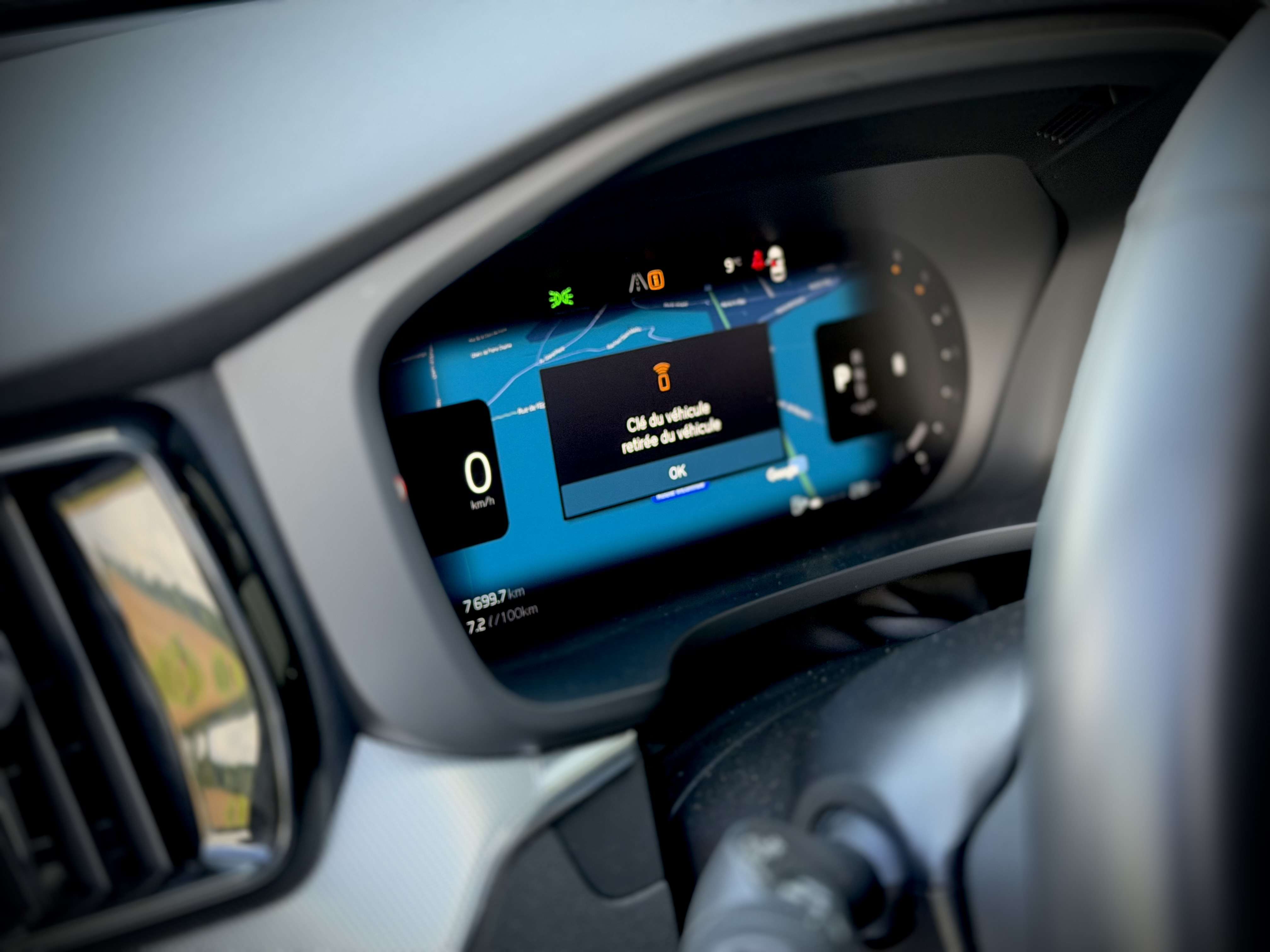 Volvo XC60 XC60 2.0 B4 MHEV  Ultimate Dark