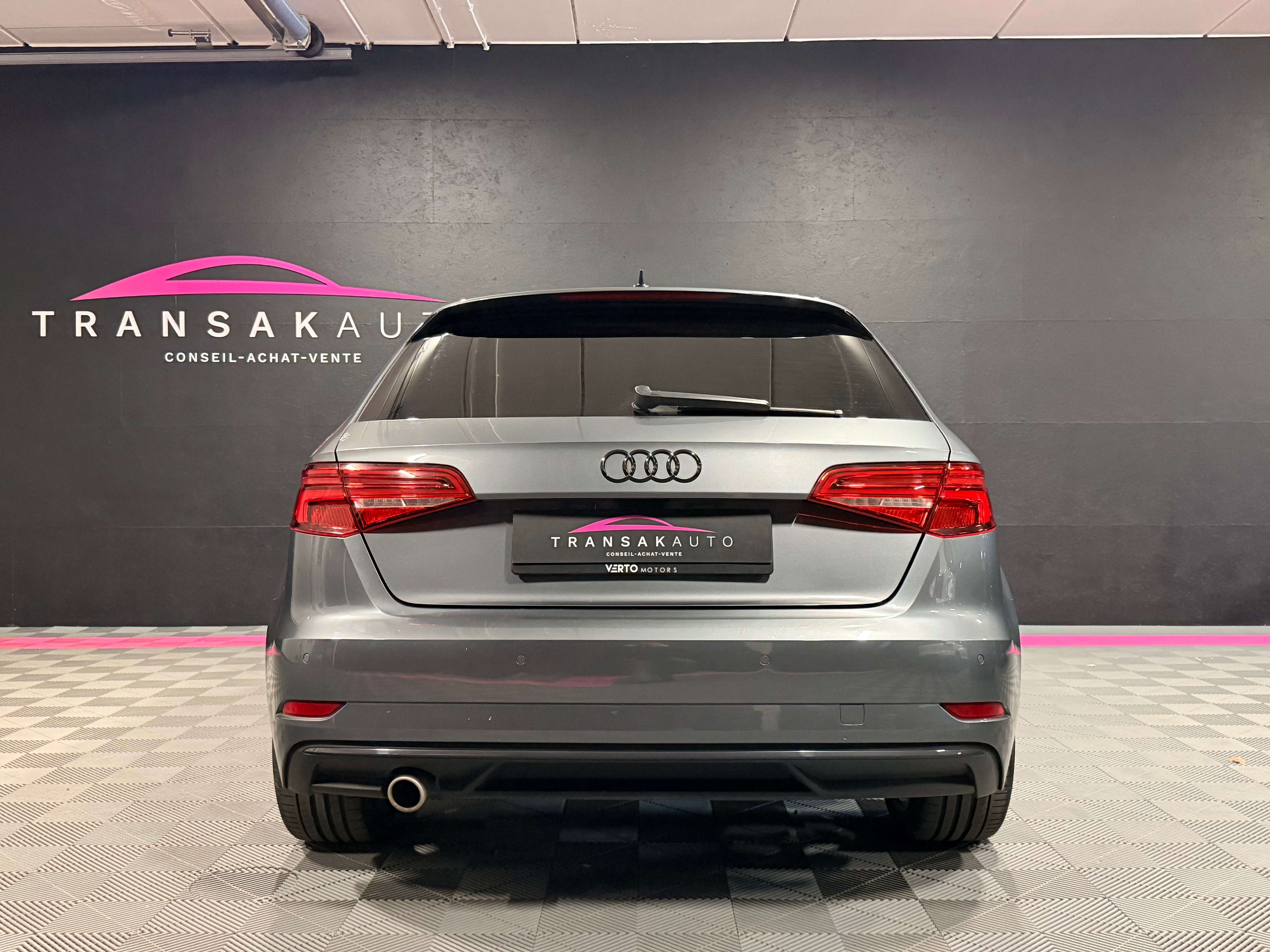 Audi A3 Sportback 30 TDi Business - Bang&Olufsen — S tronic — Toit ouvrant — CarPlay - Cuir