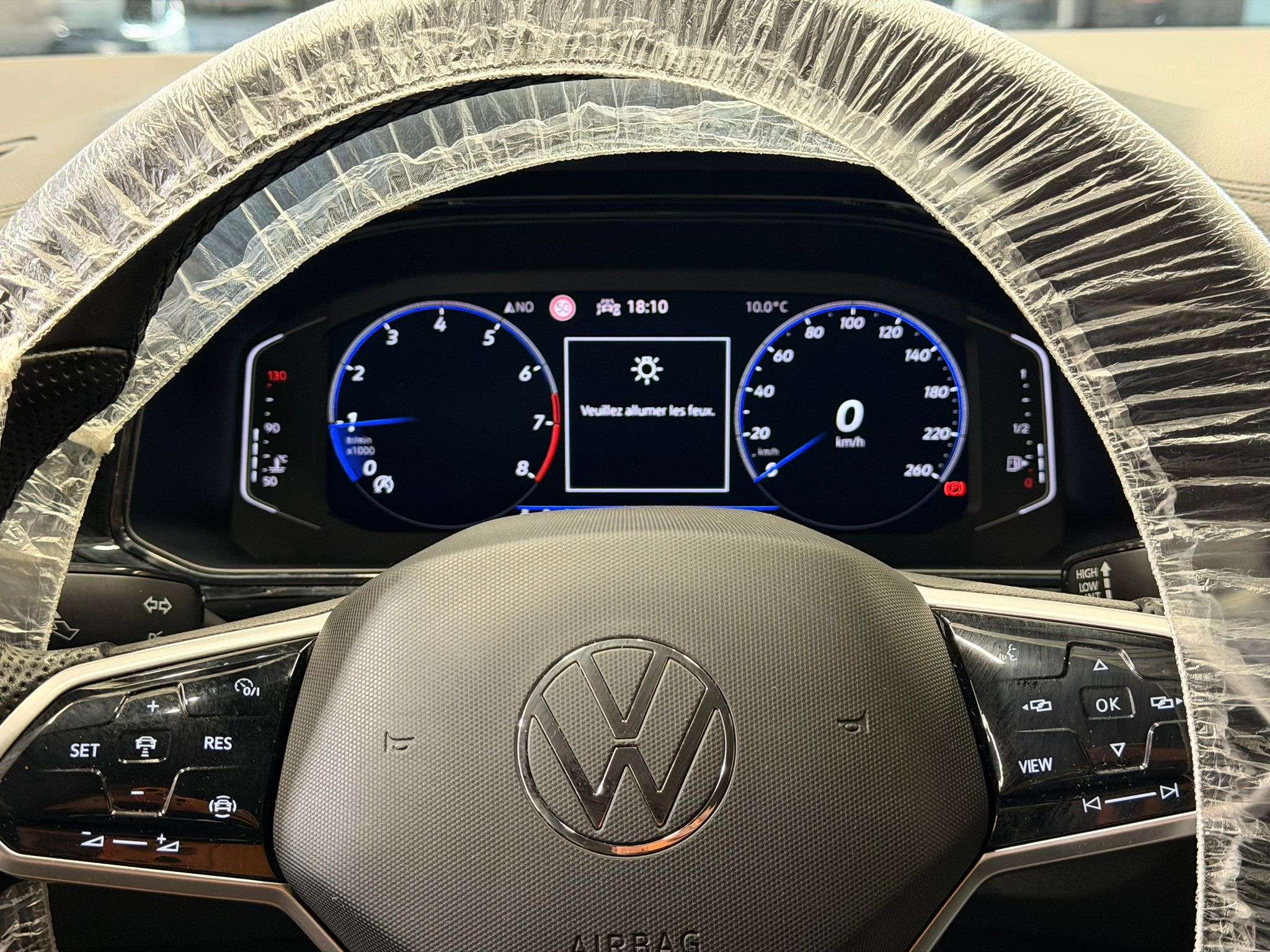 Volkswagen T-Roc 1.0 TSI R-Line * GARANTIE 12 MOIS * 1ER PROPRIÉTAIRE *