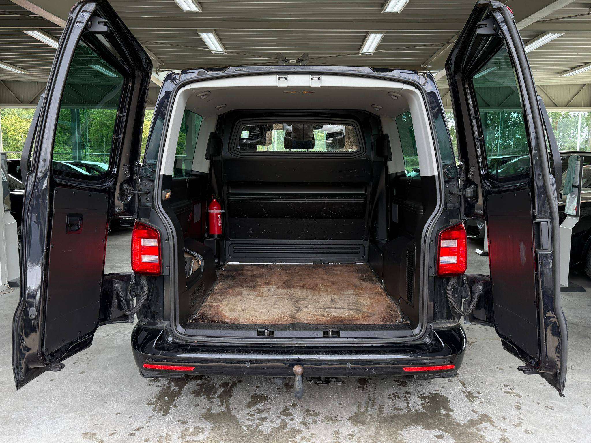 Volkswagen T6 Transporter Transporter 2.0 TDi CARAVELLE DOUBLE CABINE/BOITE
