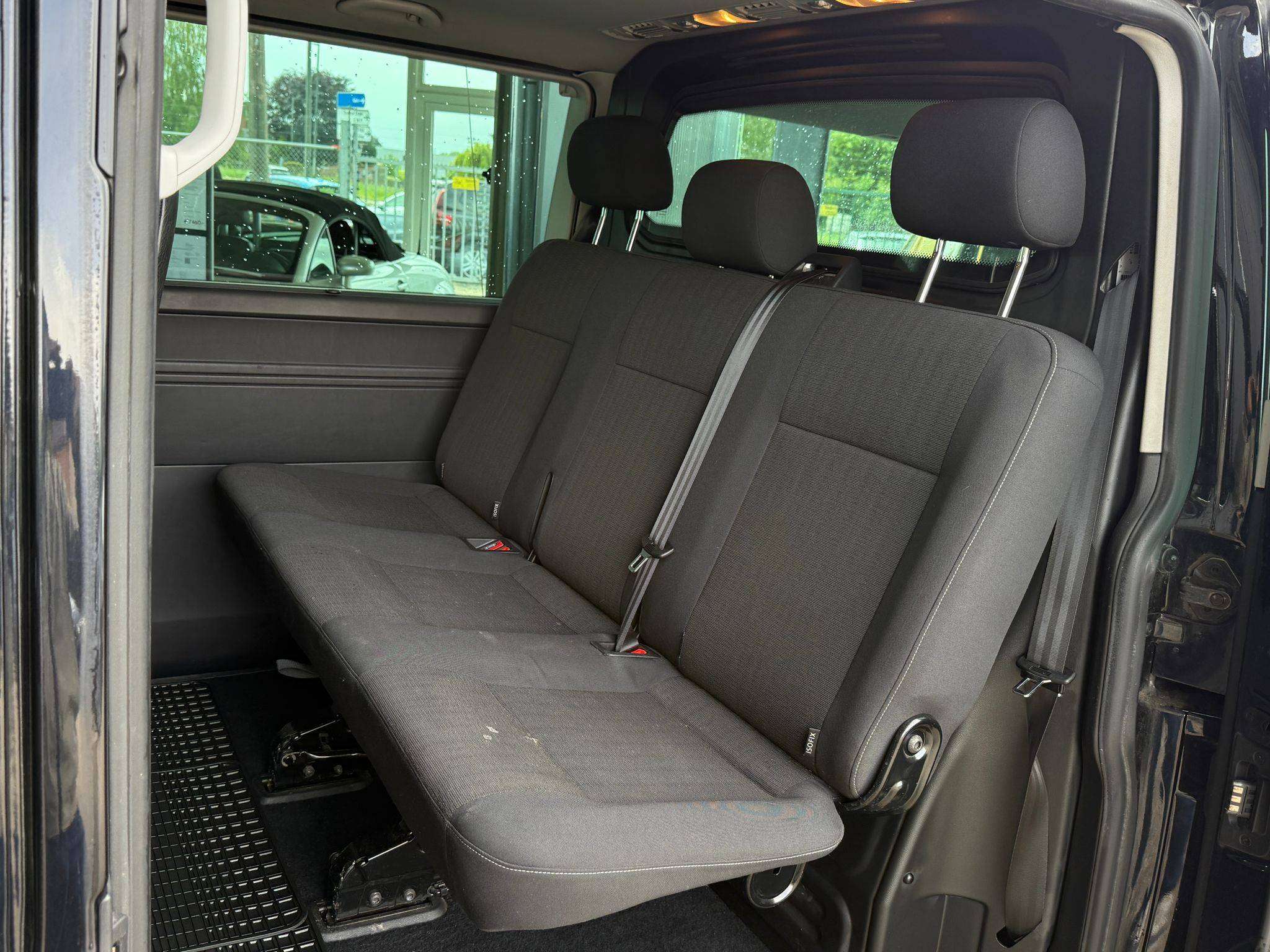 Volkswagen T6 Transporter Transporter 2.0 TDi CARAVELLE DOUBLE CABINE/BOITE