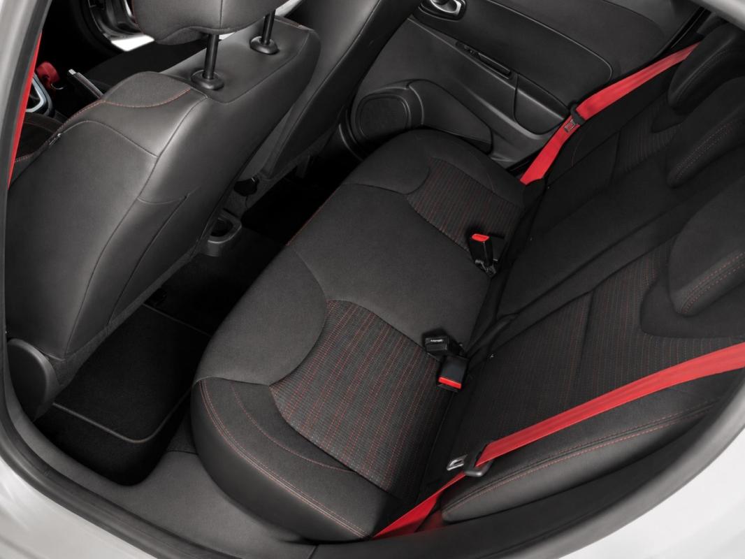 Renault Clio 1.6 - 220 BV EDC IV R.S. Trophy PHASE 2 / SUIVI RENAULT GARANTIE