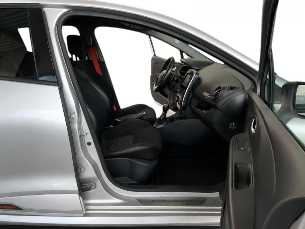 Renault Clio 1.6 - 220 BV EDC IV R.S. Trophy PHASE 2 / SUIVI RENAULT GARANTIE