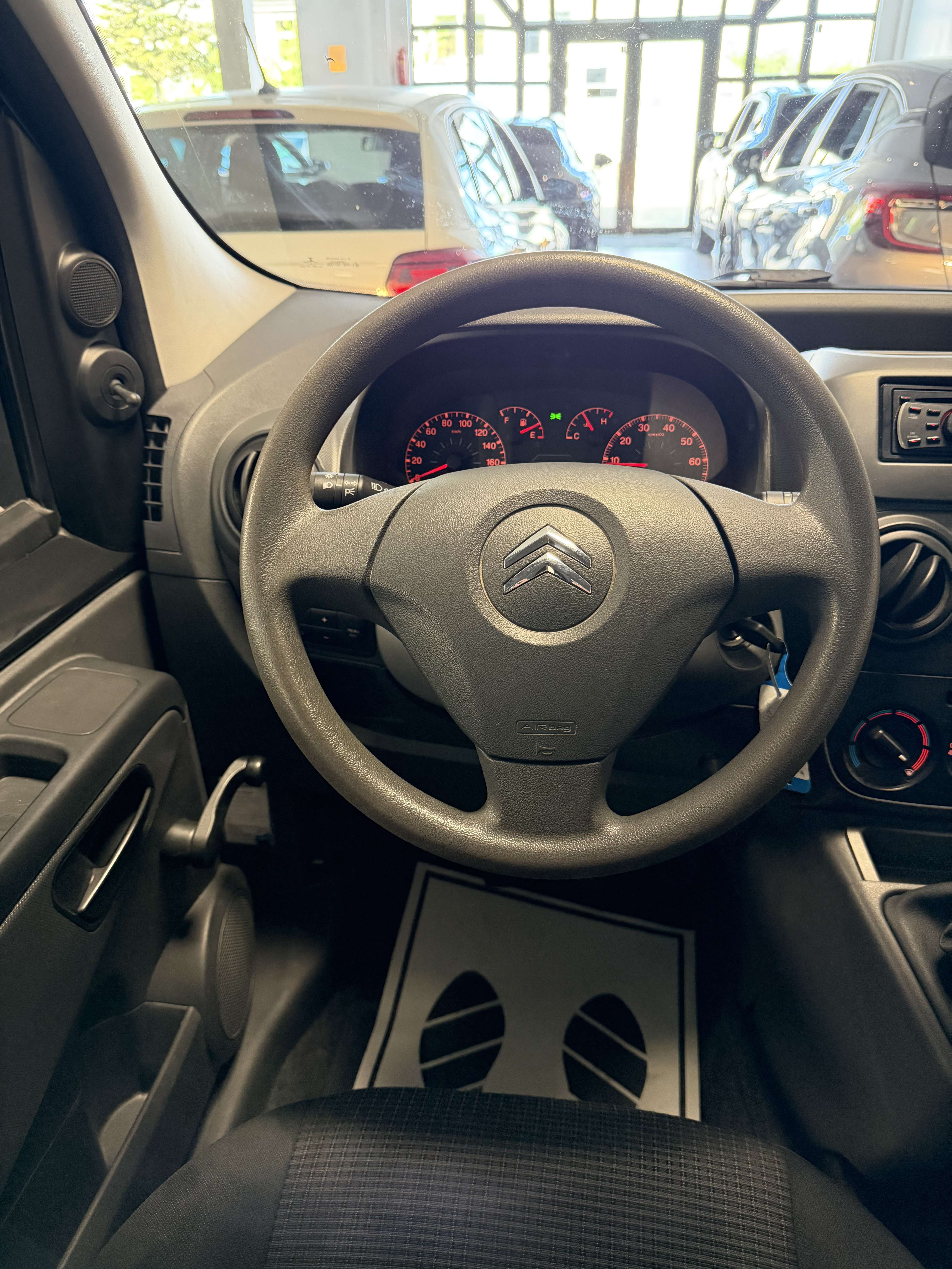 Citroen Nemo 1.4i Multispace 1 Jaar Garantie