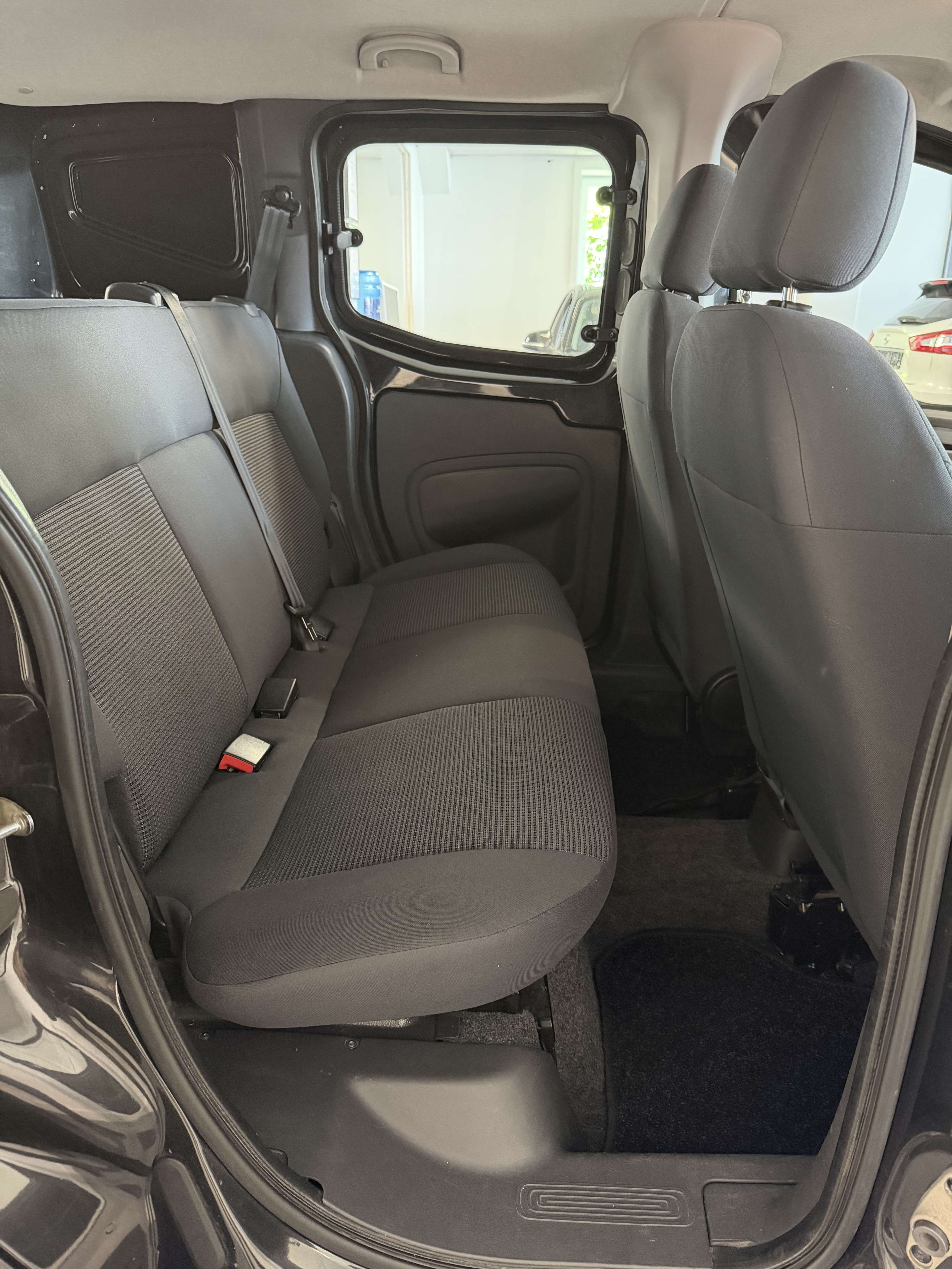 Citroen Nemo 1.4i Multispace 1 Jaar Garantie