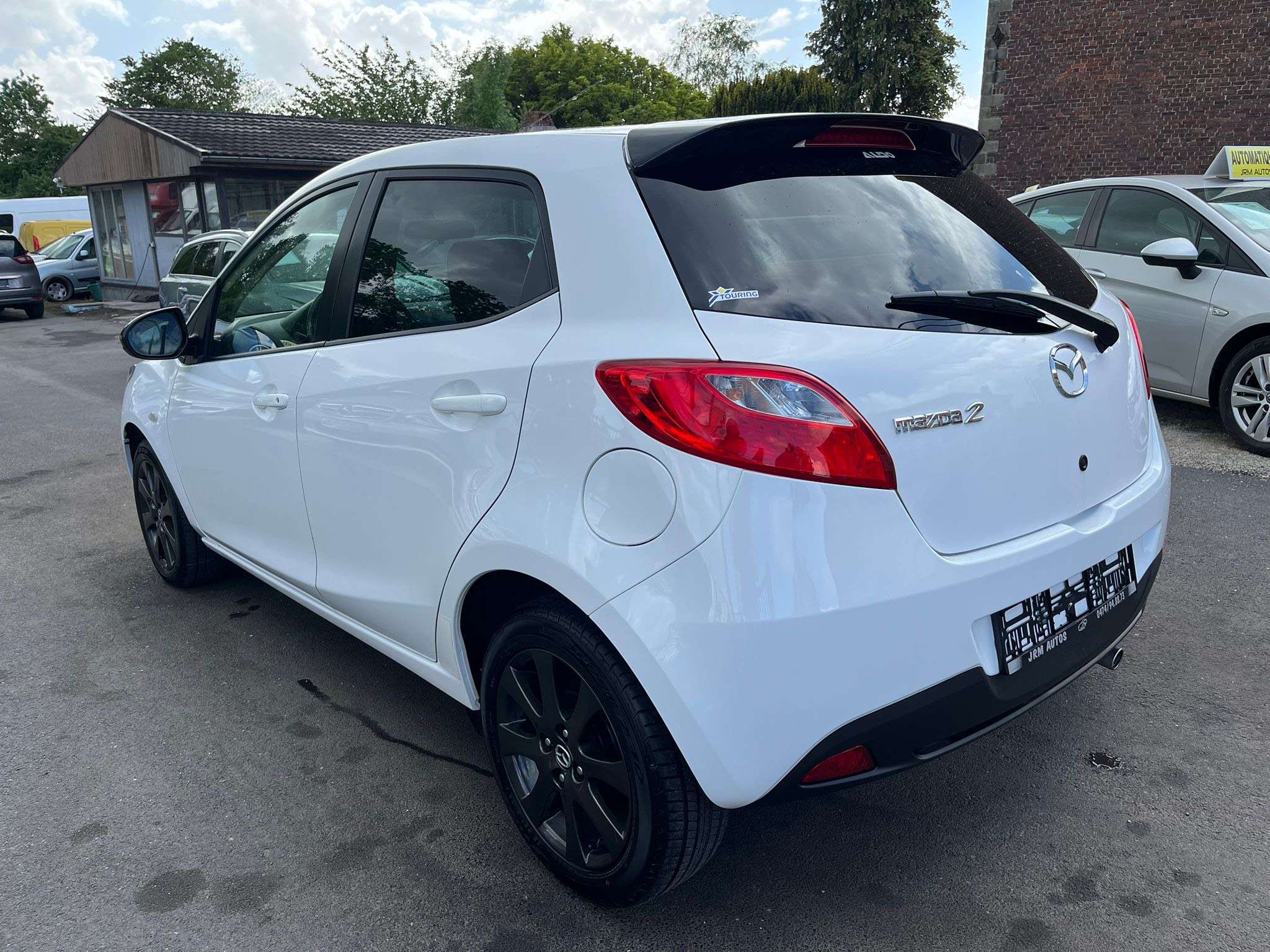 Mazda 2 1.3i Color Edition 1ER PROPRIO !!! 8000KM !!! *** CLIM/JANTES ALU ***