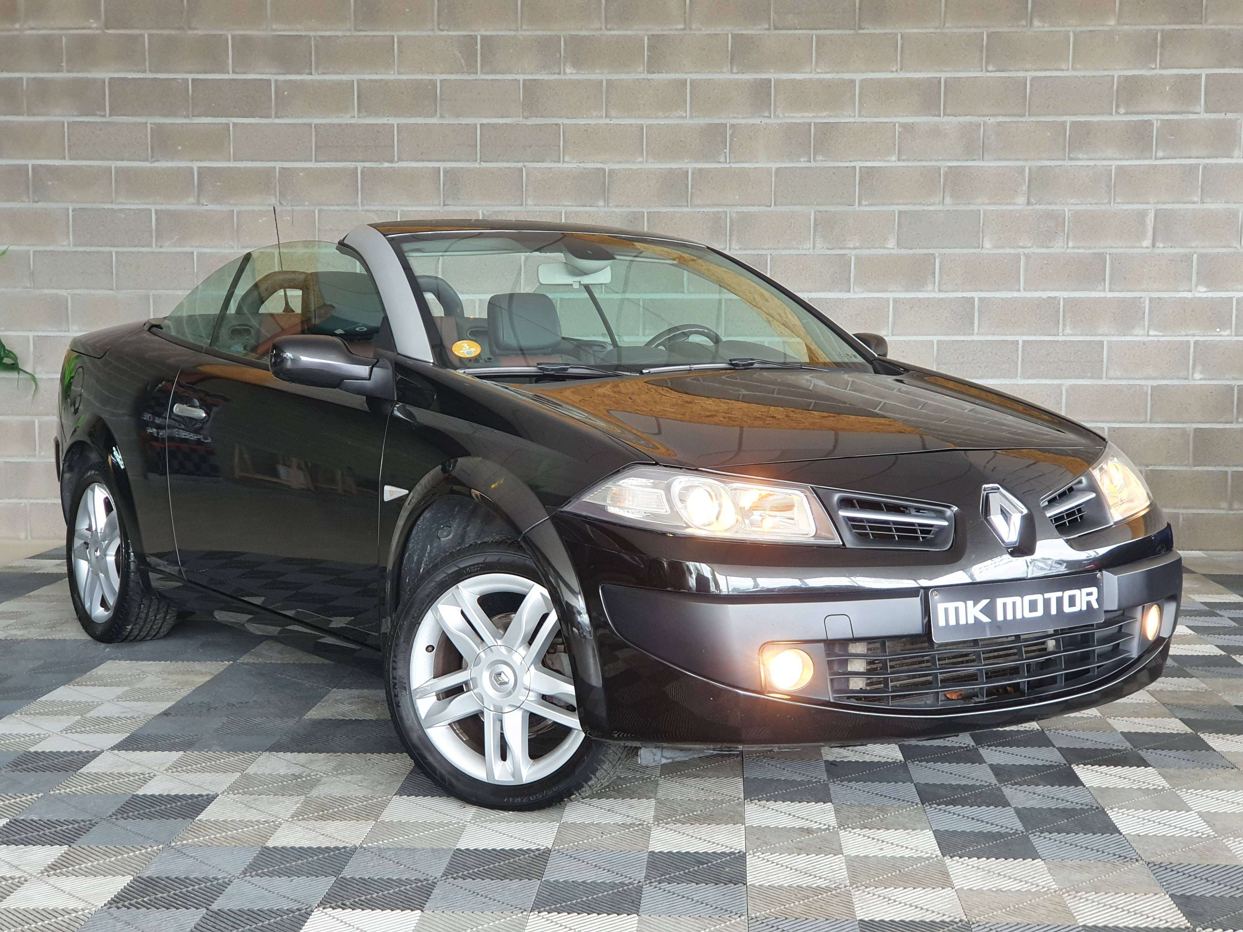 Renault Megane 🟢1.5 DIESEL 106CV - 1ER MAIN - CARIOLET - SIEGES CHAUFFANTS