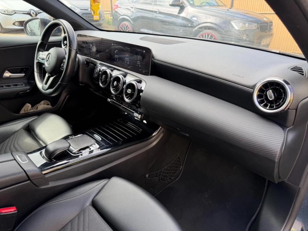 Mercedes-Benz Classe A 180 135CV BUSINESS LINE 7G-DCT MOTEUR CHAINE - CAMERA DE RECUL RIEN PREVOIR