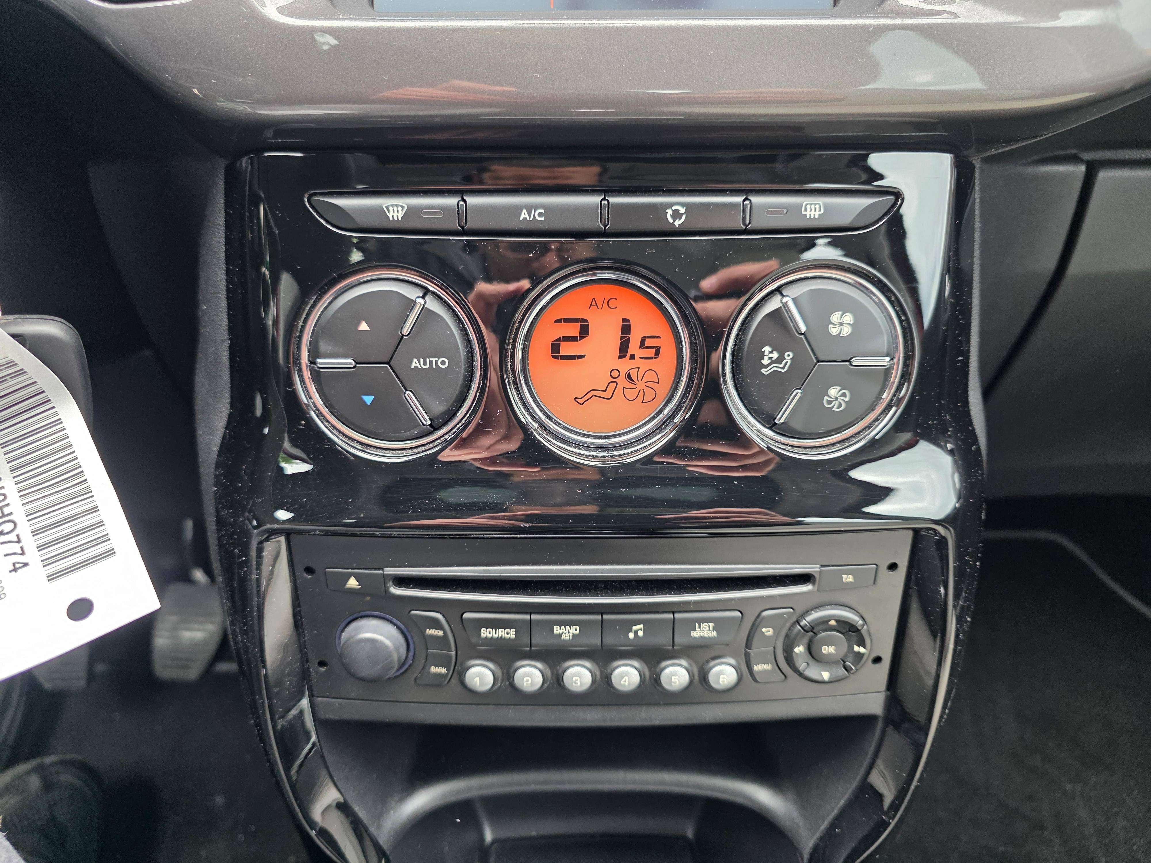 Citroen C3 C3 1.2 VTi Exclusive 1°EIG. IN ZEER GOEDE STAAT MET KEURING EN GARANTIE !!