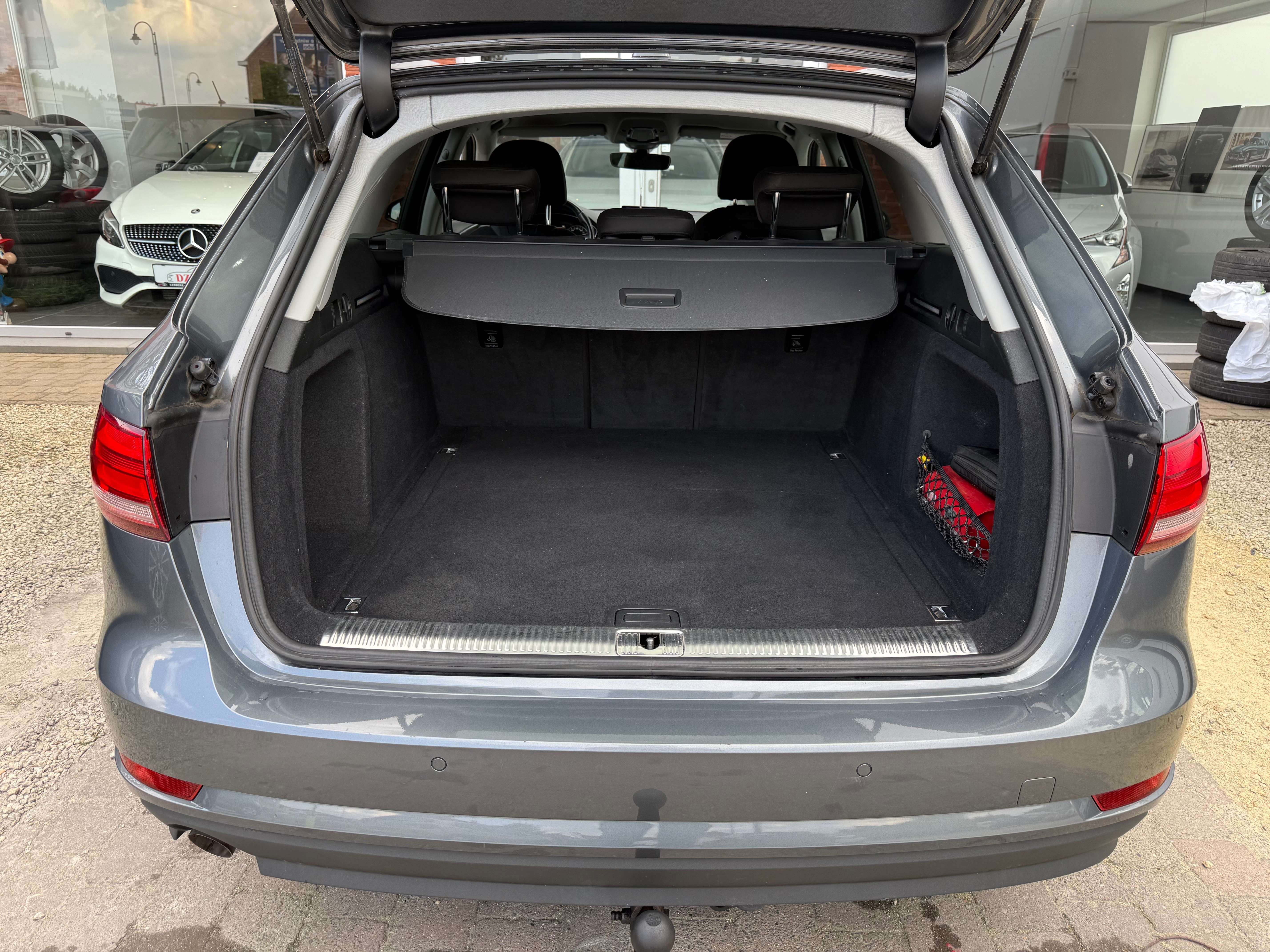Audi A4 2.0TDI 136PK |✅NAVI | BLUETOOTH | CRUISE CONTROL |