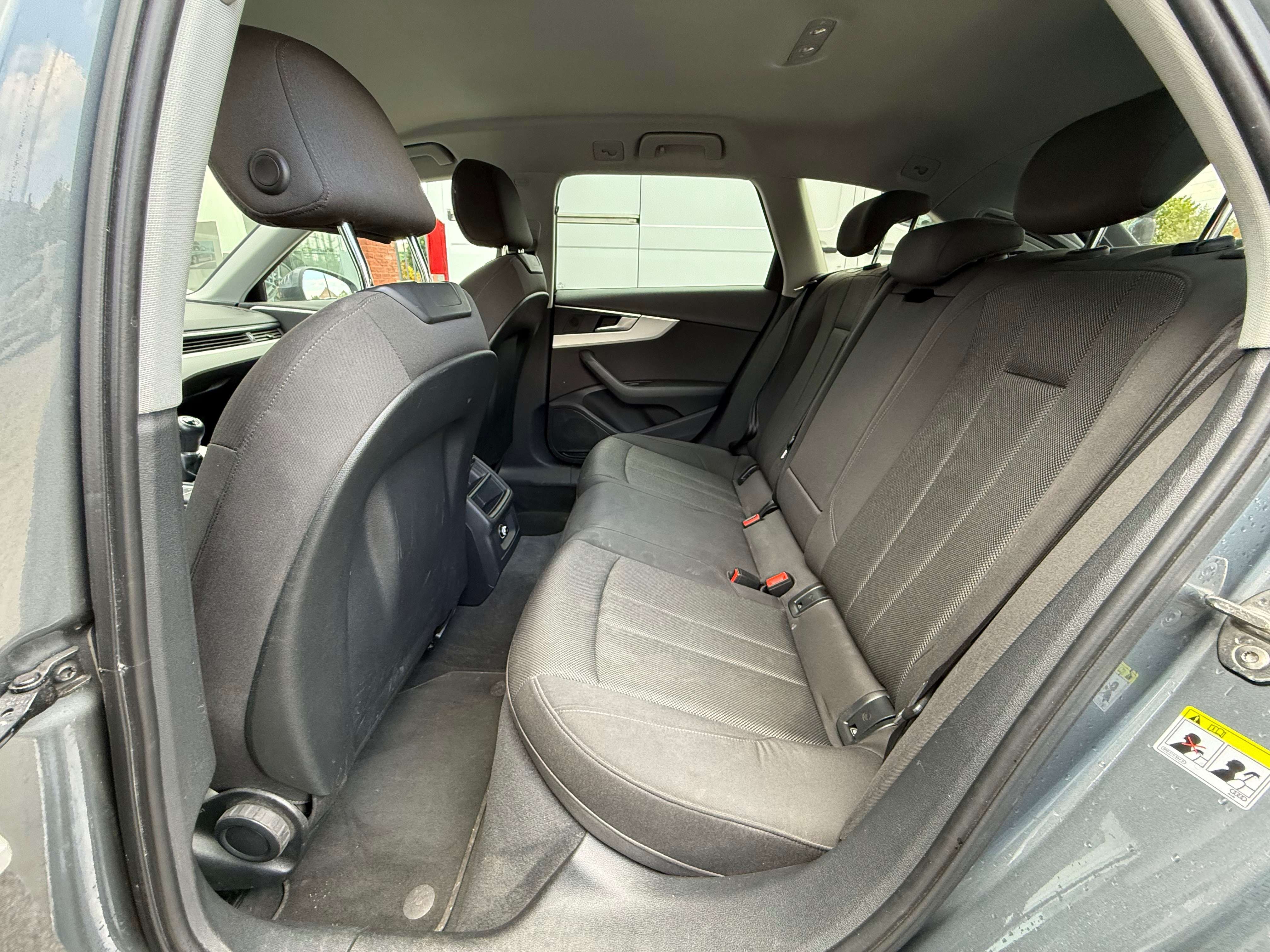 Audi A4 2.0TDI 136PK |✅NAVI | BLUETOOTH | CRUISE CONTROL |