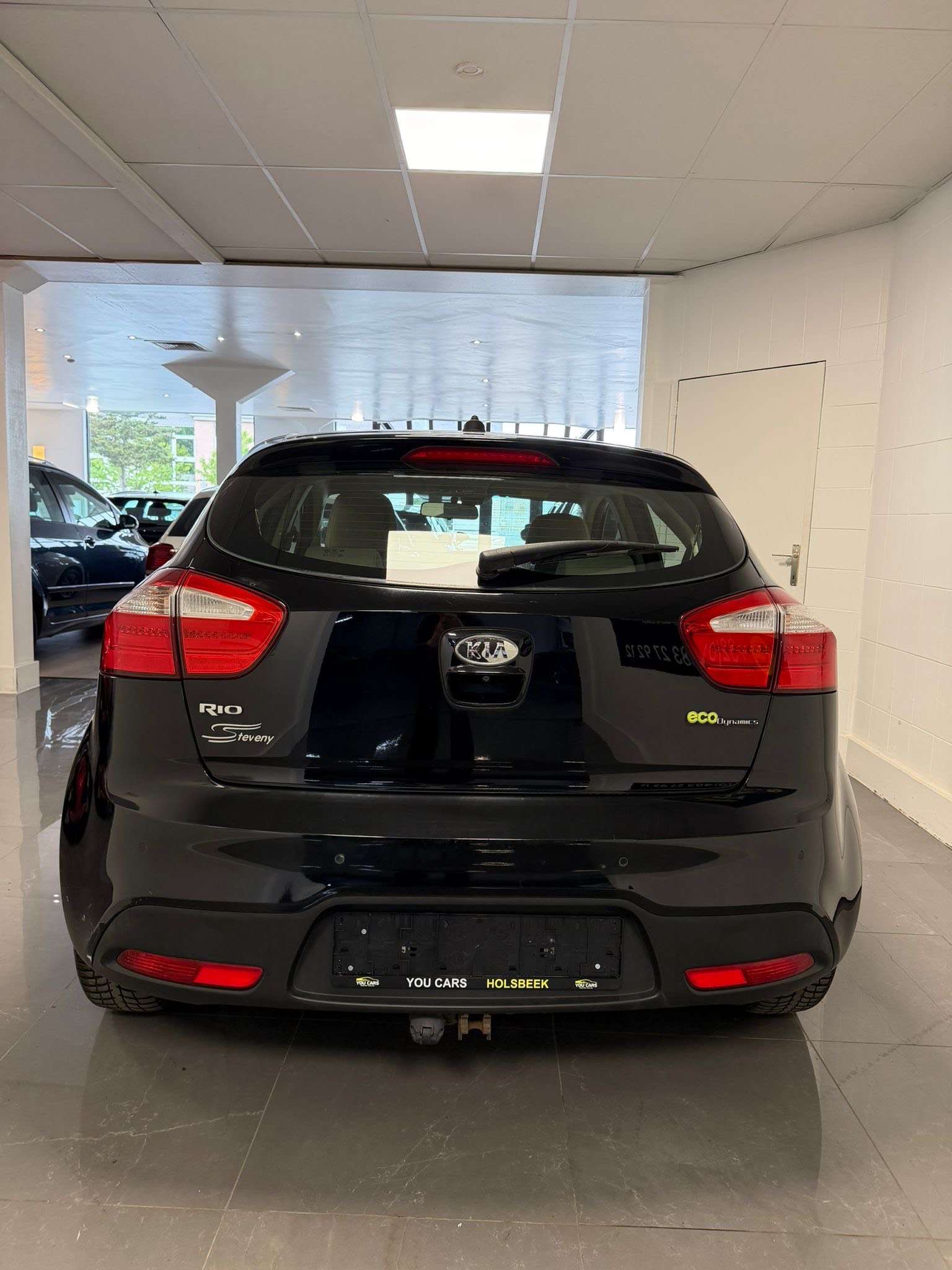 Kia Rio 1.4i Sense 1 Jaar Garantie