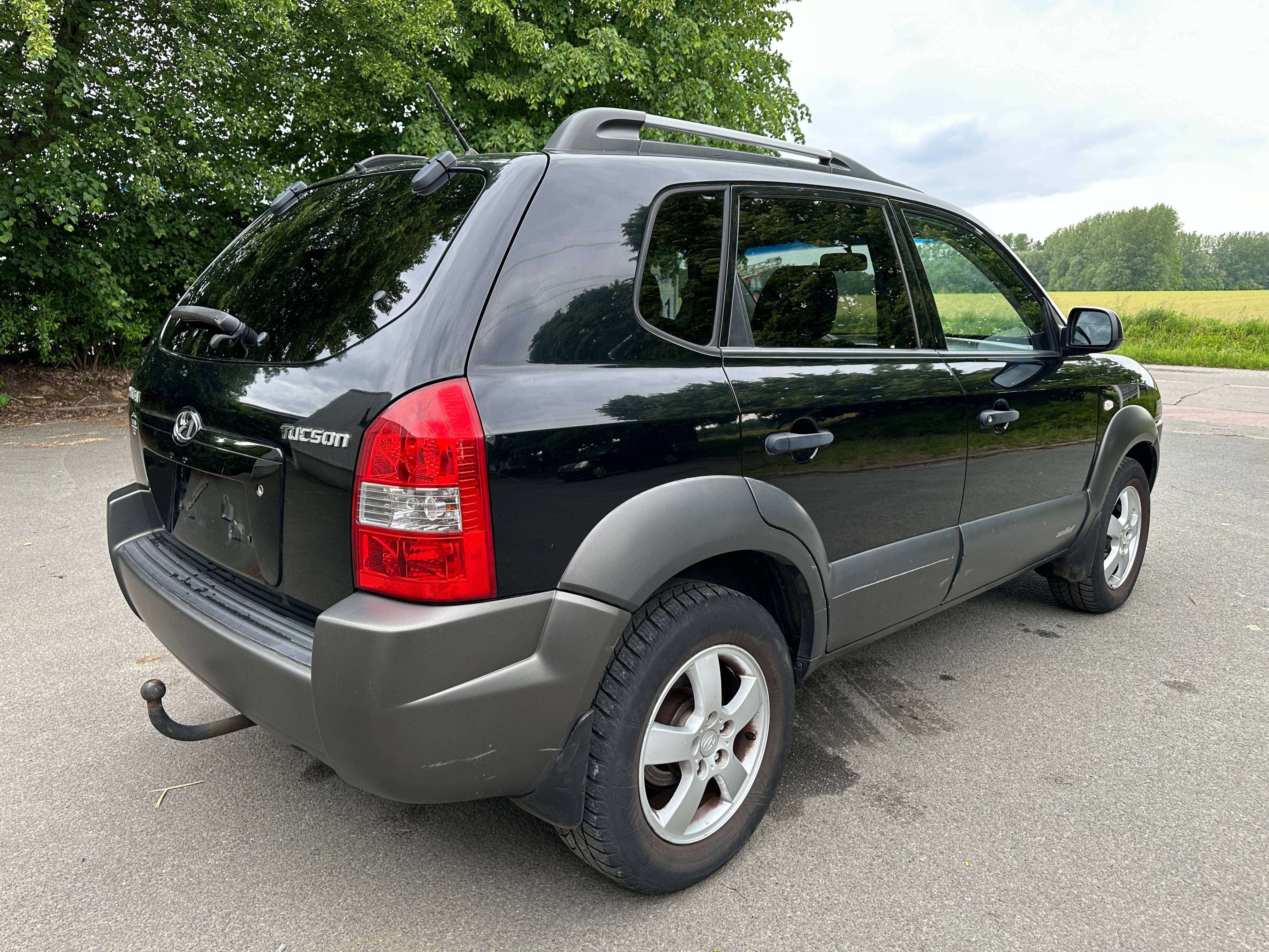 Hyundai TUCSON 2.0i 16v  Comfort