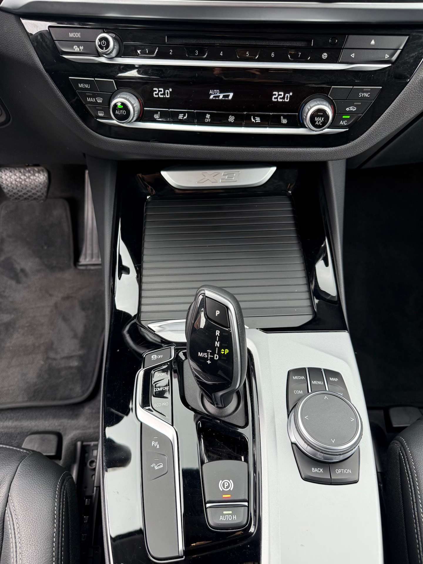 BMW X3 X3 2.0iA xDrive20 OPF, 4x4, Airco, Automaat, Trekhaak + 12M Garantie