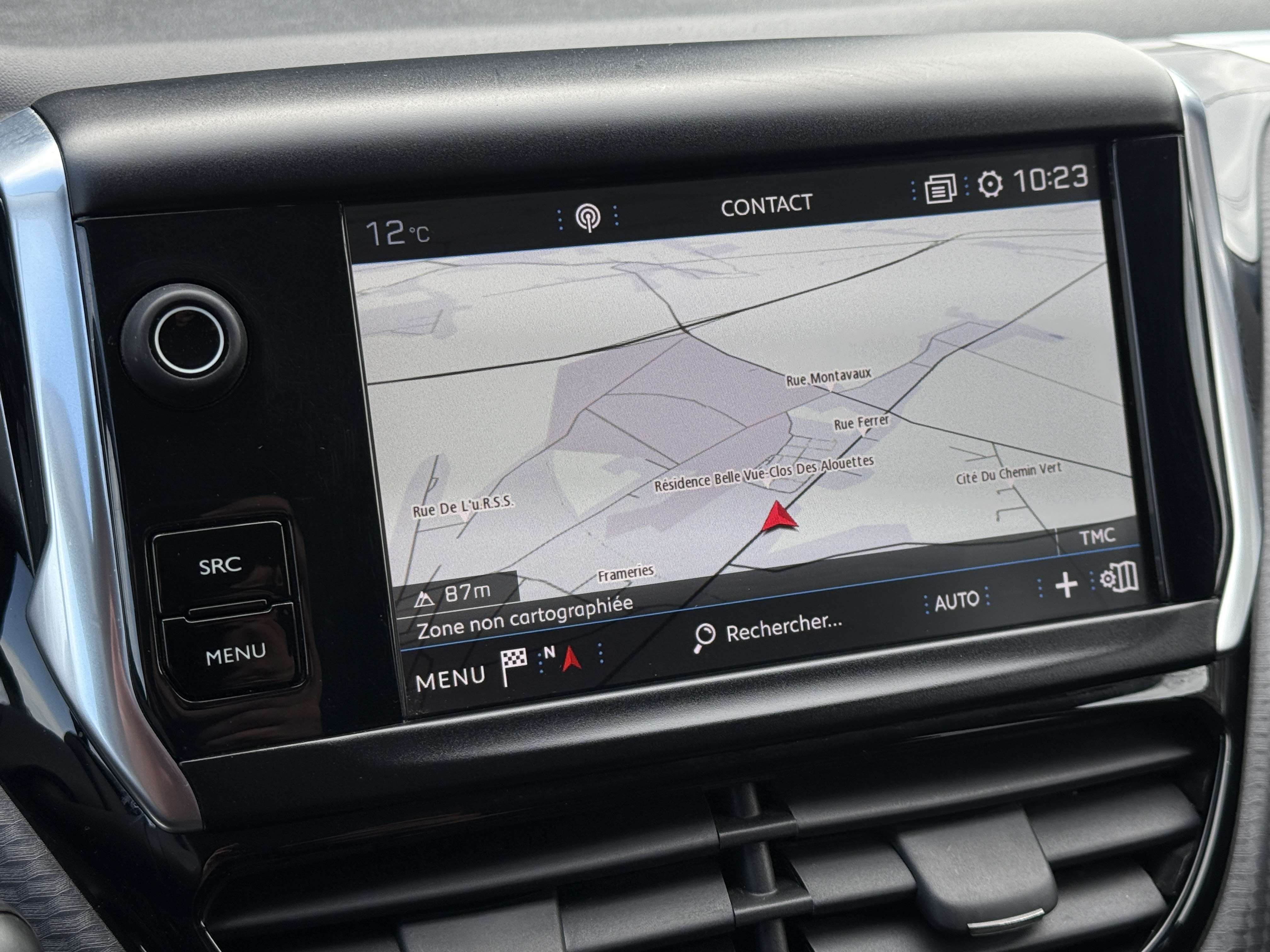 Peugeot 208 208 1.2i Style /CarPlay/Navi/Led/Garantie/