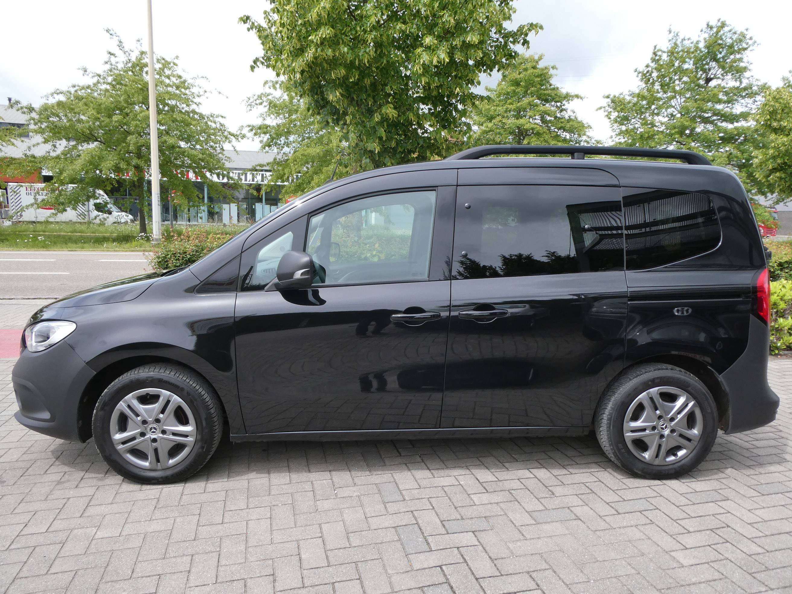 Mercedes-Benz Citan Tourer 110cdi 5pl. Airco, Cruise, Privacy-glass, BLIS, Trekhaak, 1jaar Garantie