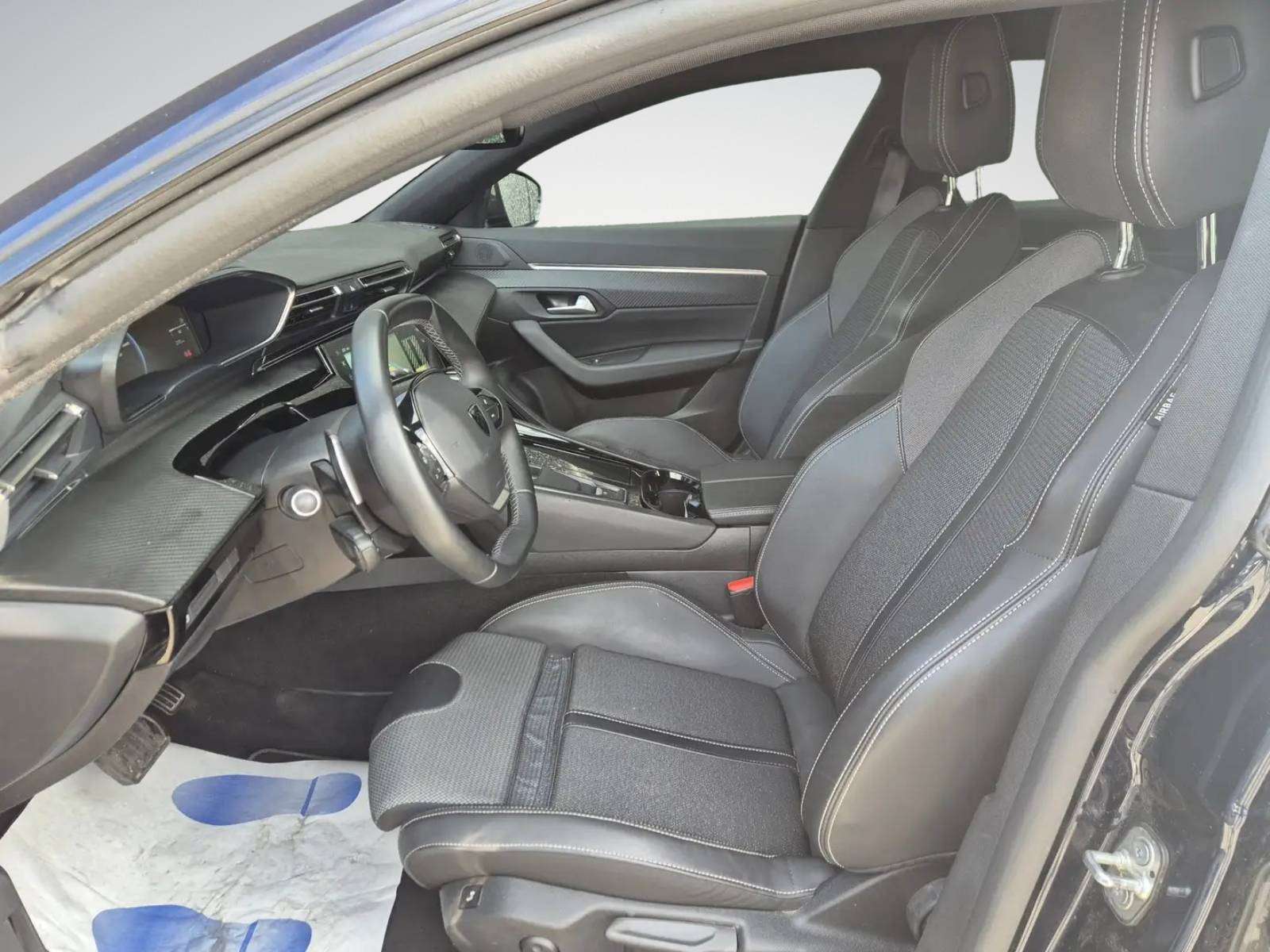 Peugeot 508 1.2i Allure//CARPLAY//CAMERA/GARANTIE 12 MOIS