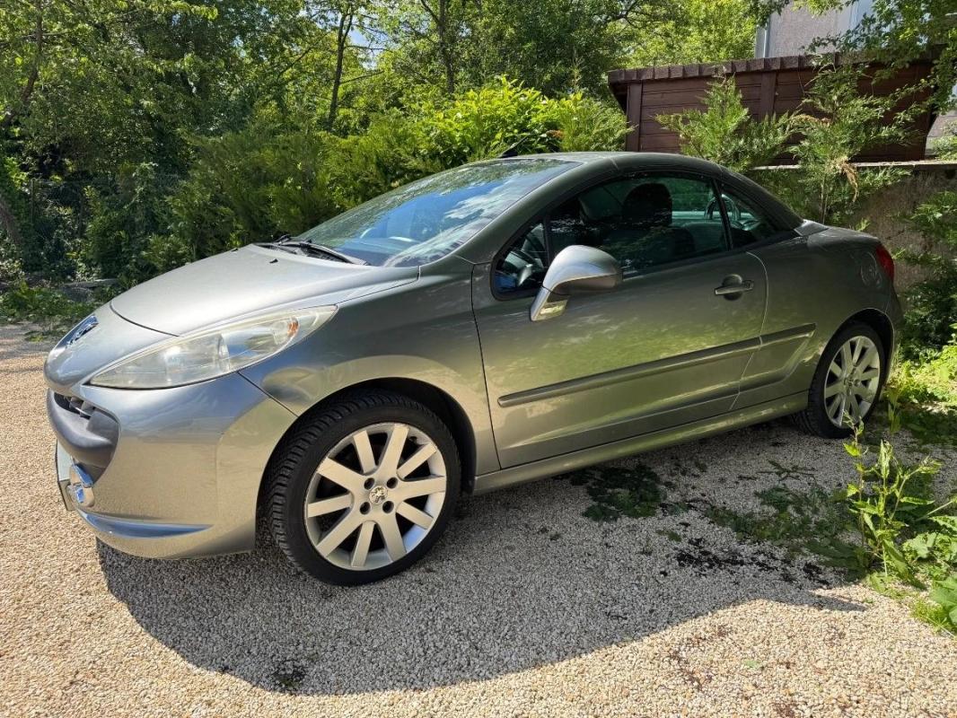 Peugeot 207 CC 1.6 VTI 120 SPORT