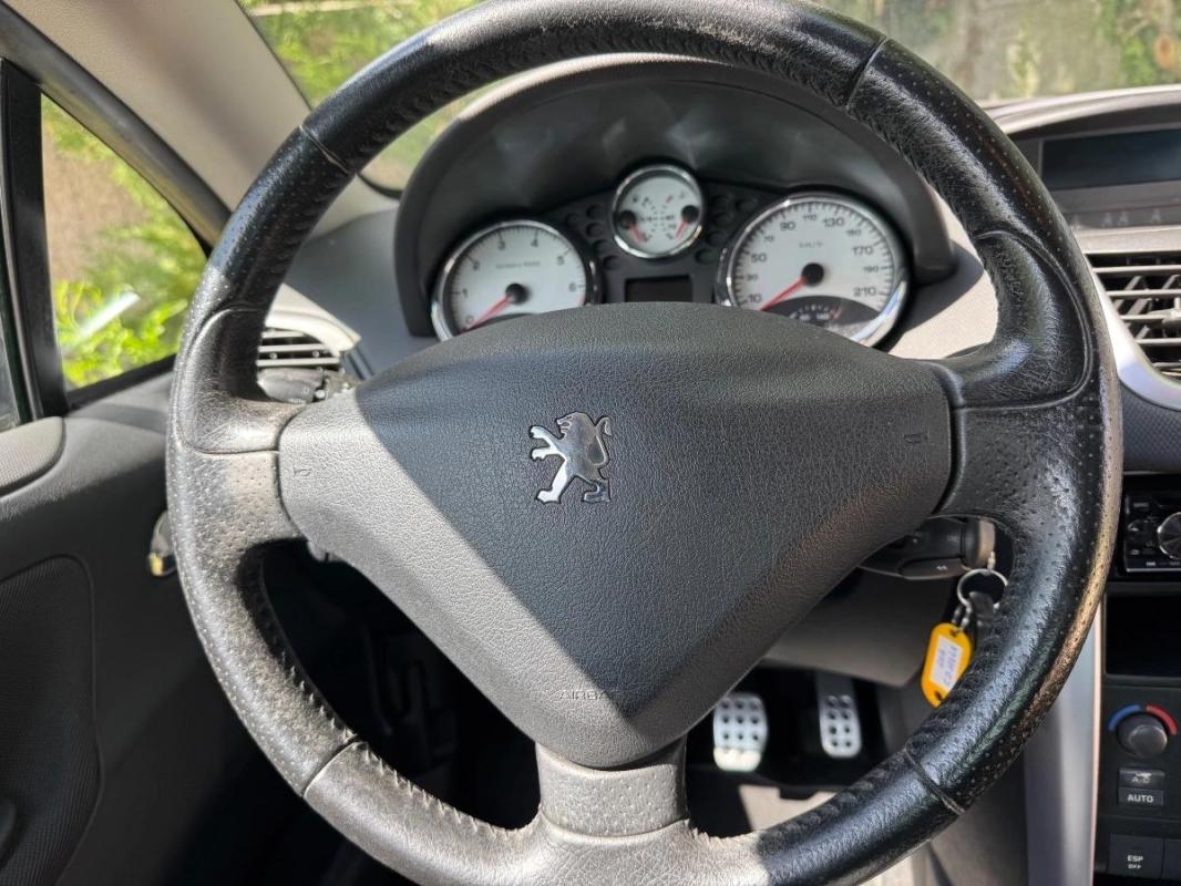 Peugeot 207 CC 1.6 VTI 120 SPORT