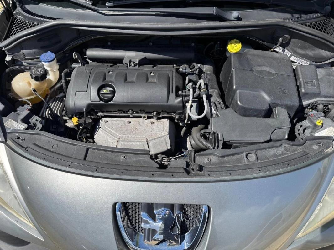 Peugeot 207 CC 1.6 VTI 120 SPORT