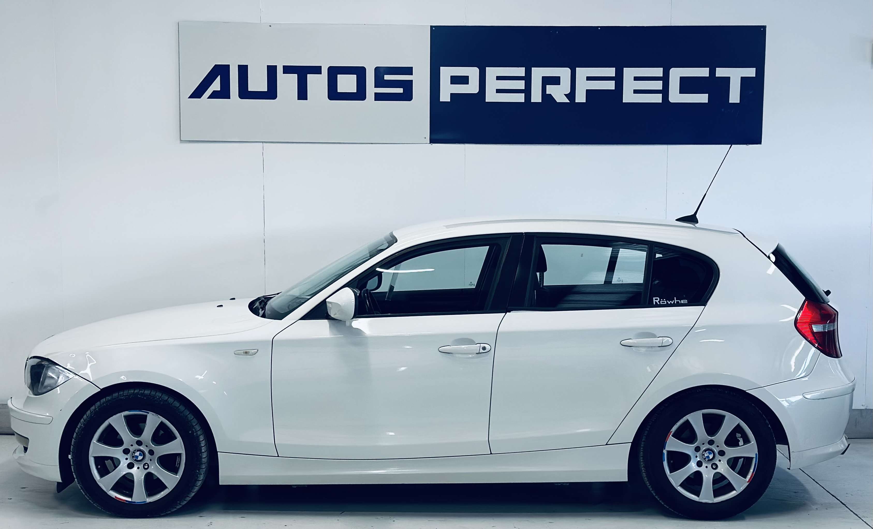 BMW 116 116 D  CLIM DTC JA 16  EXPORT-MARCHAND